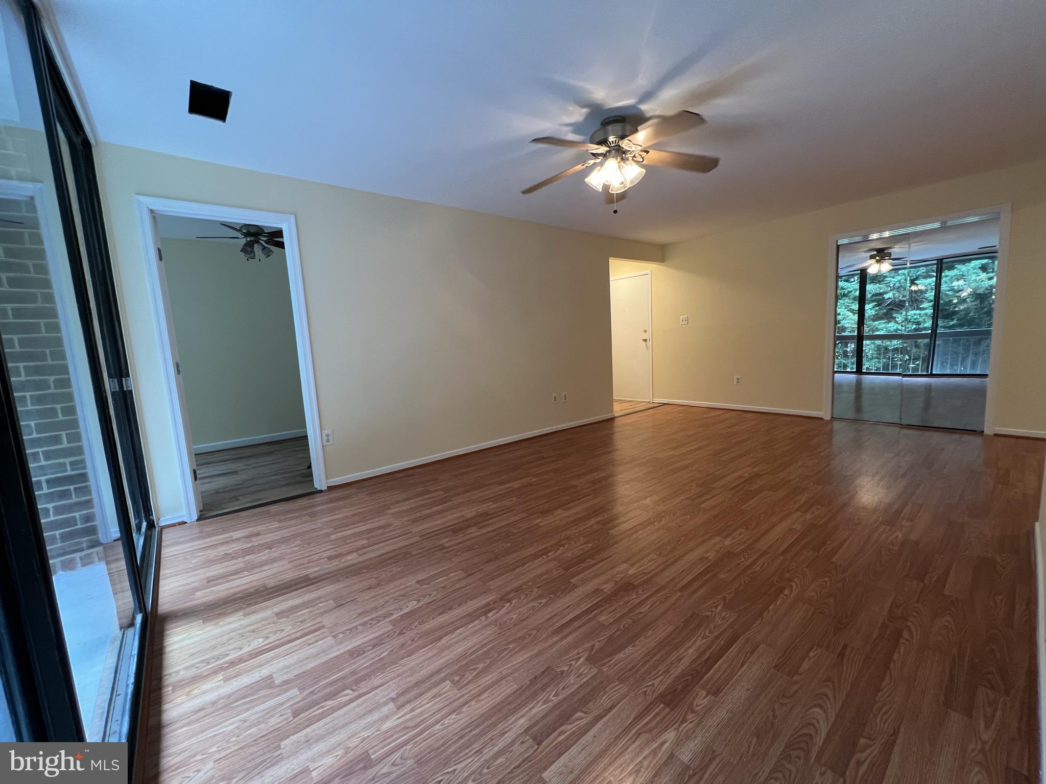 LONG REACH HOUSE CONDOMINIUMS - Residential Lease