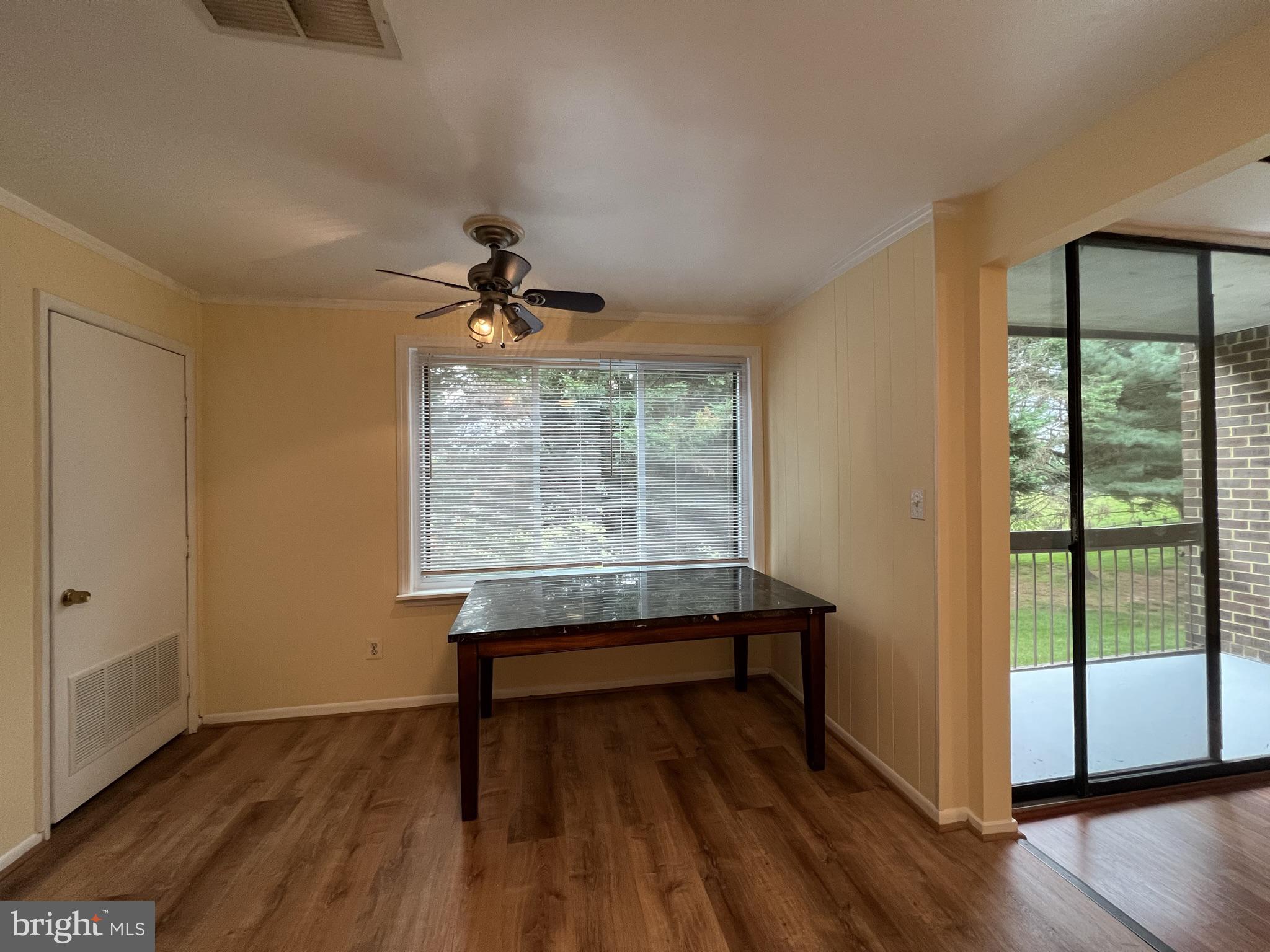 LONG REACH HOUSE CONDOMINIUMS - Residential Lease