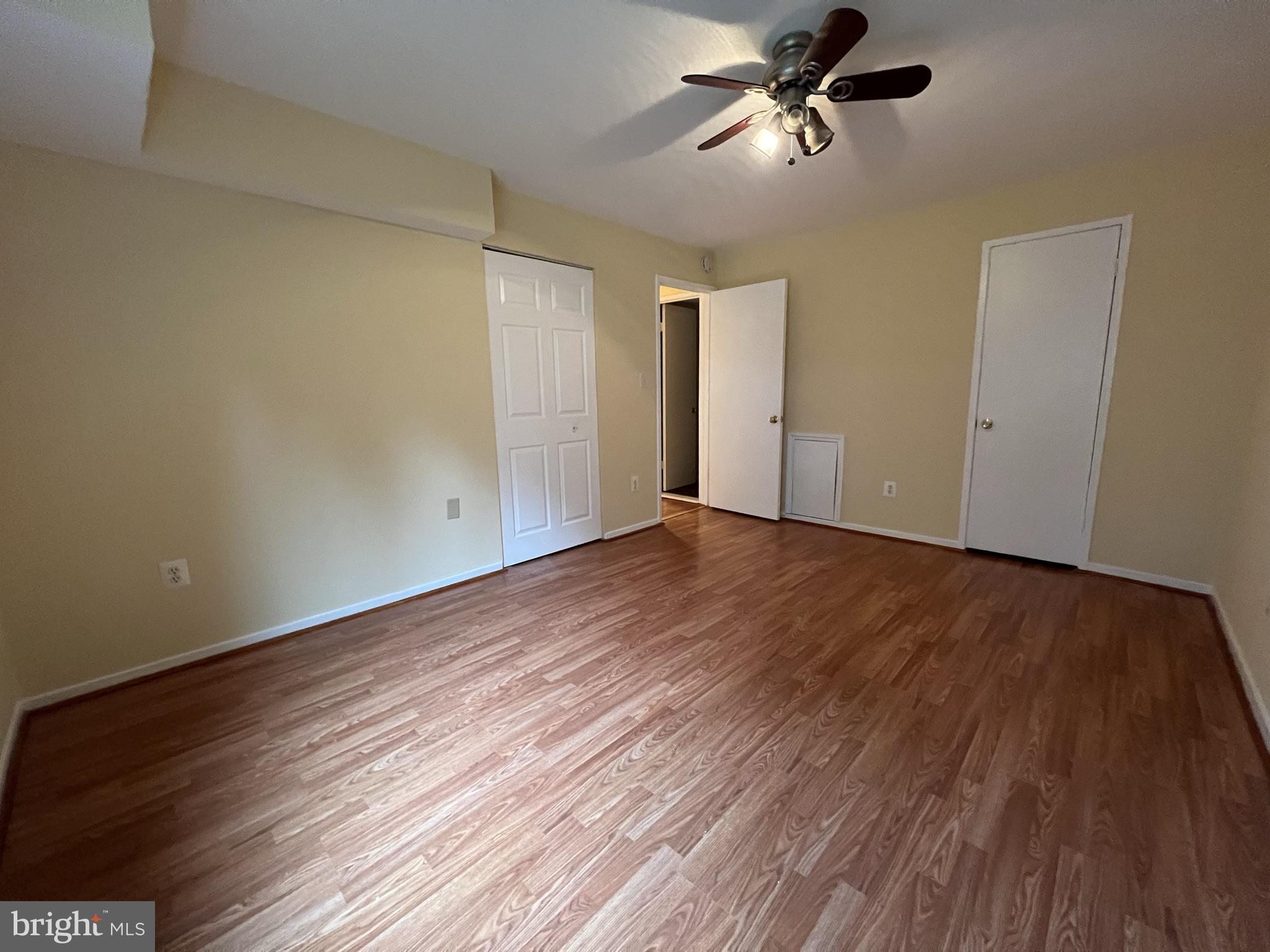 LONG REACH HOUSE CONDOMINIUMS - Residential Lease