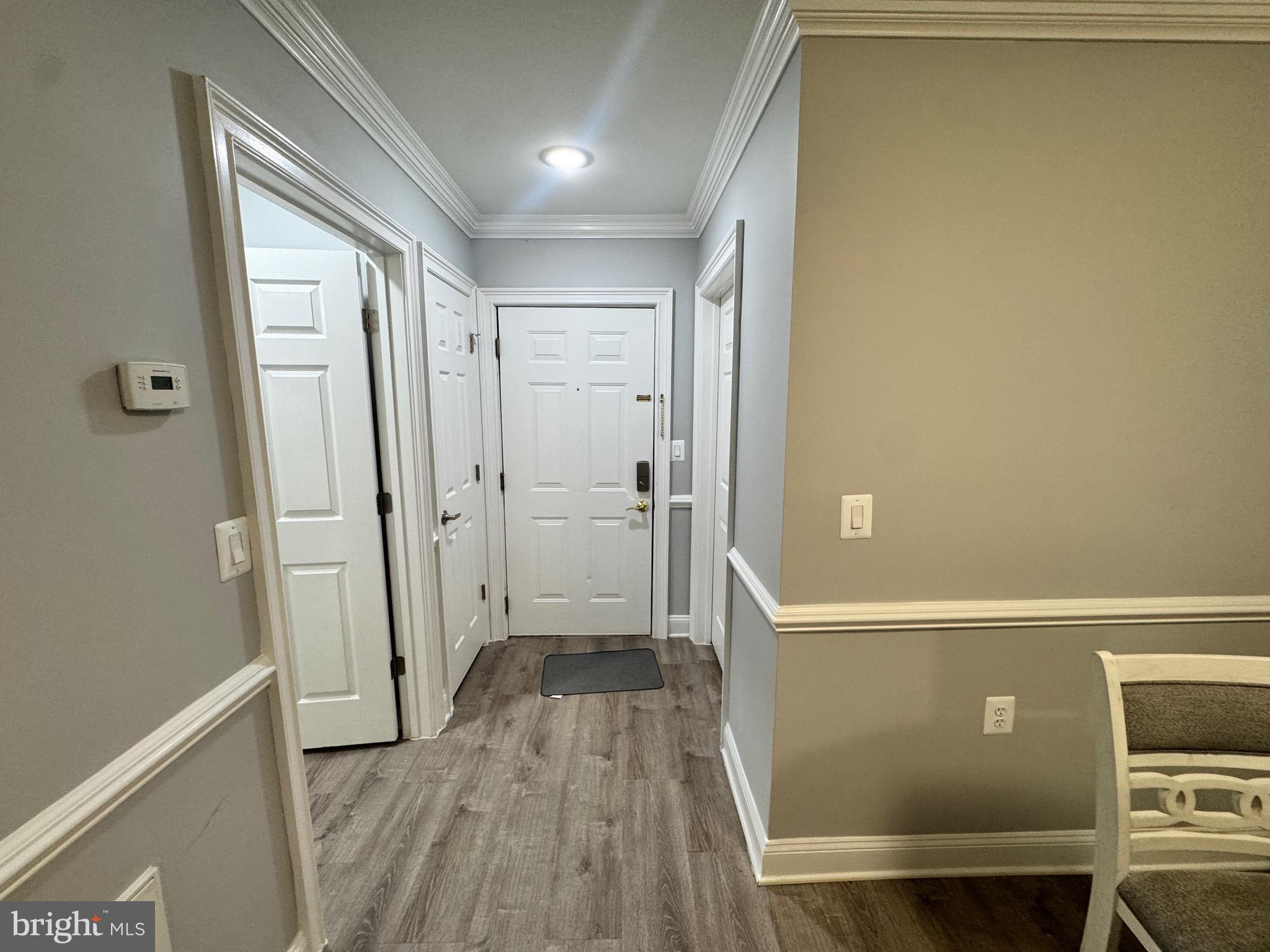 1060 GARDENVIEW LOOP 204