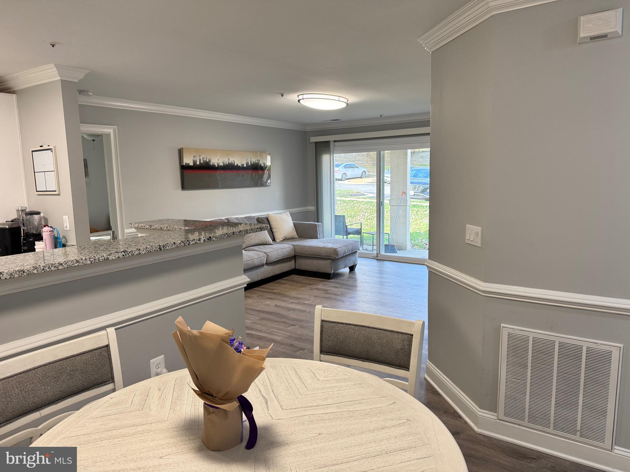 SUMMERHOUSE II CONDO - Residential Lease