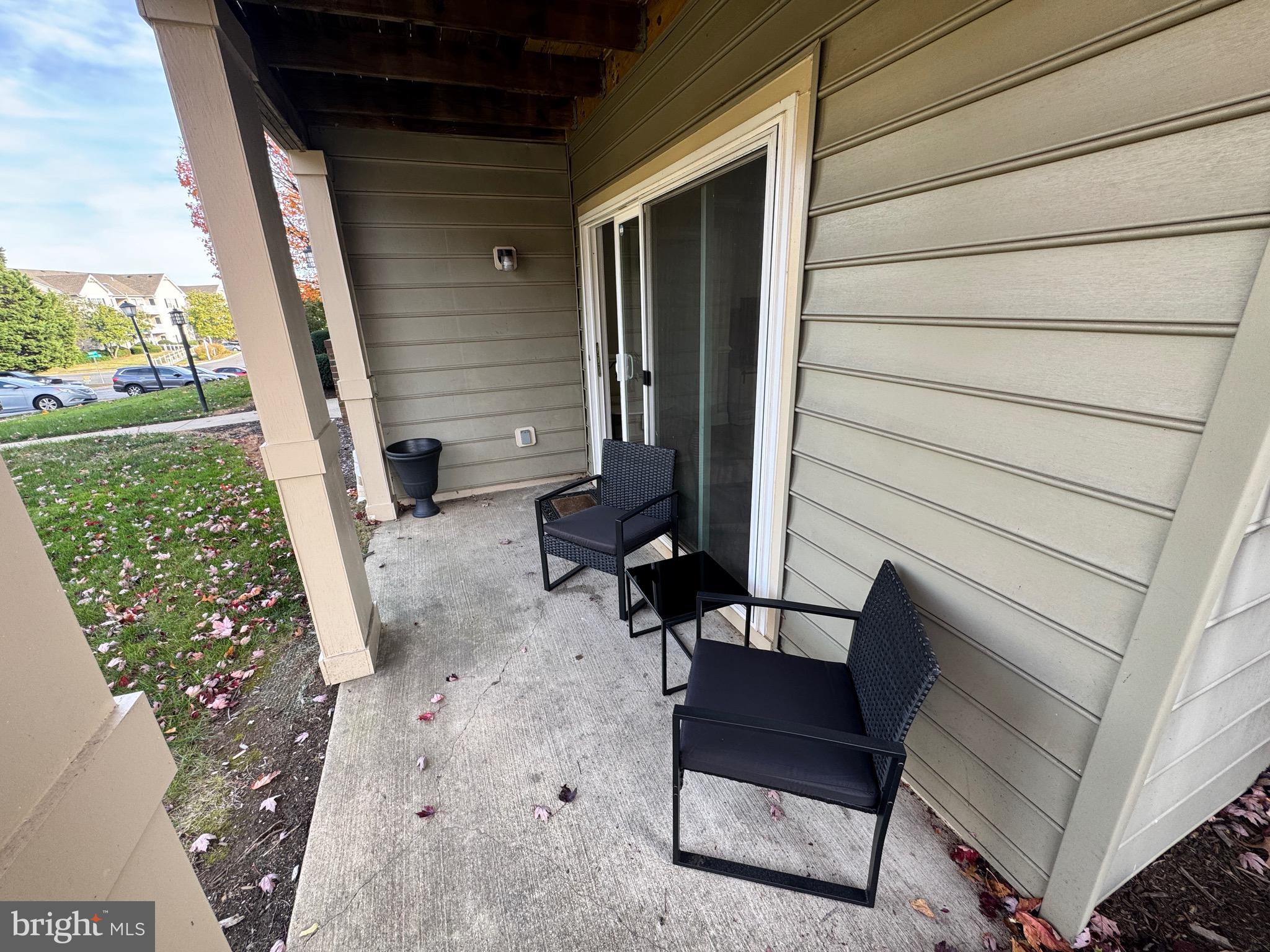 SUMMERHOUSE II CONDO - Residential Lease