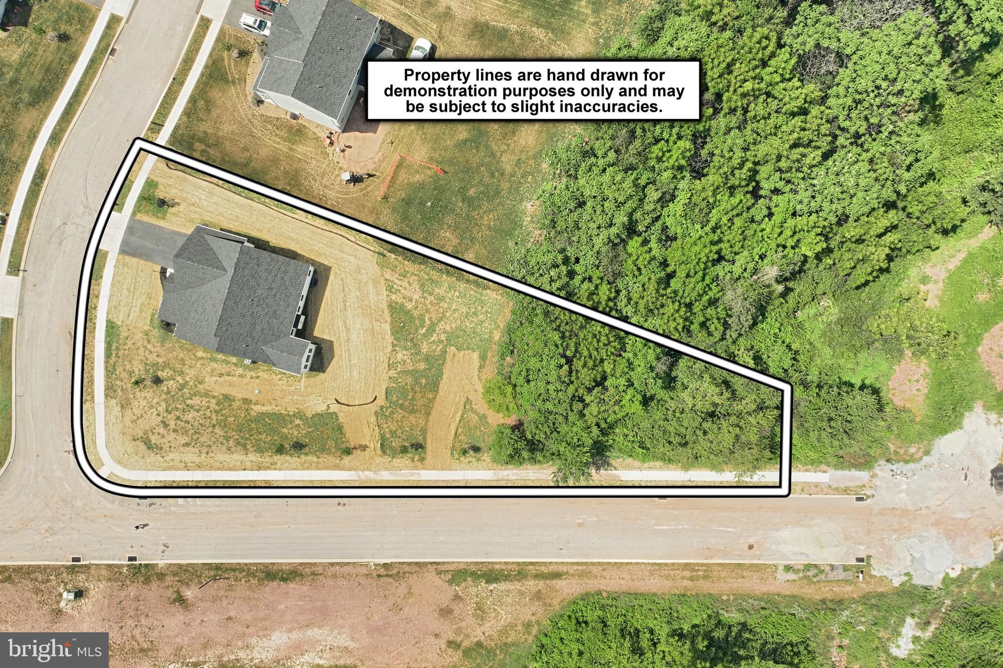 THE FIELDS AT HAMPTON HEIGHTS - Residential