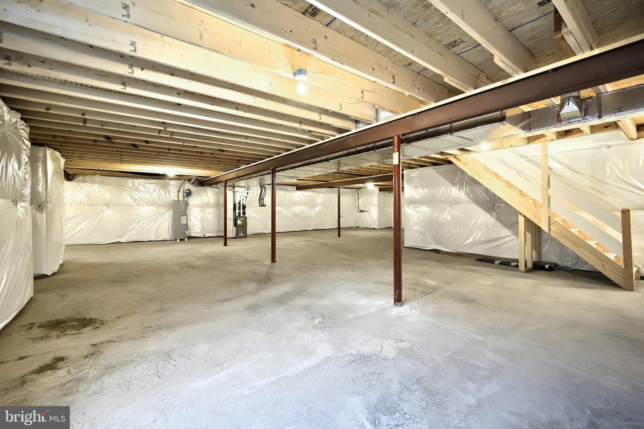 THE FIELDS AT HAMPTON HEIGHTS - Residential