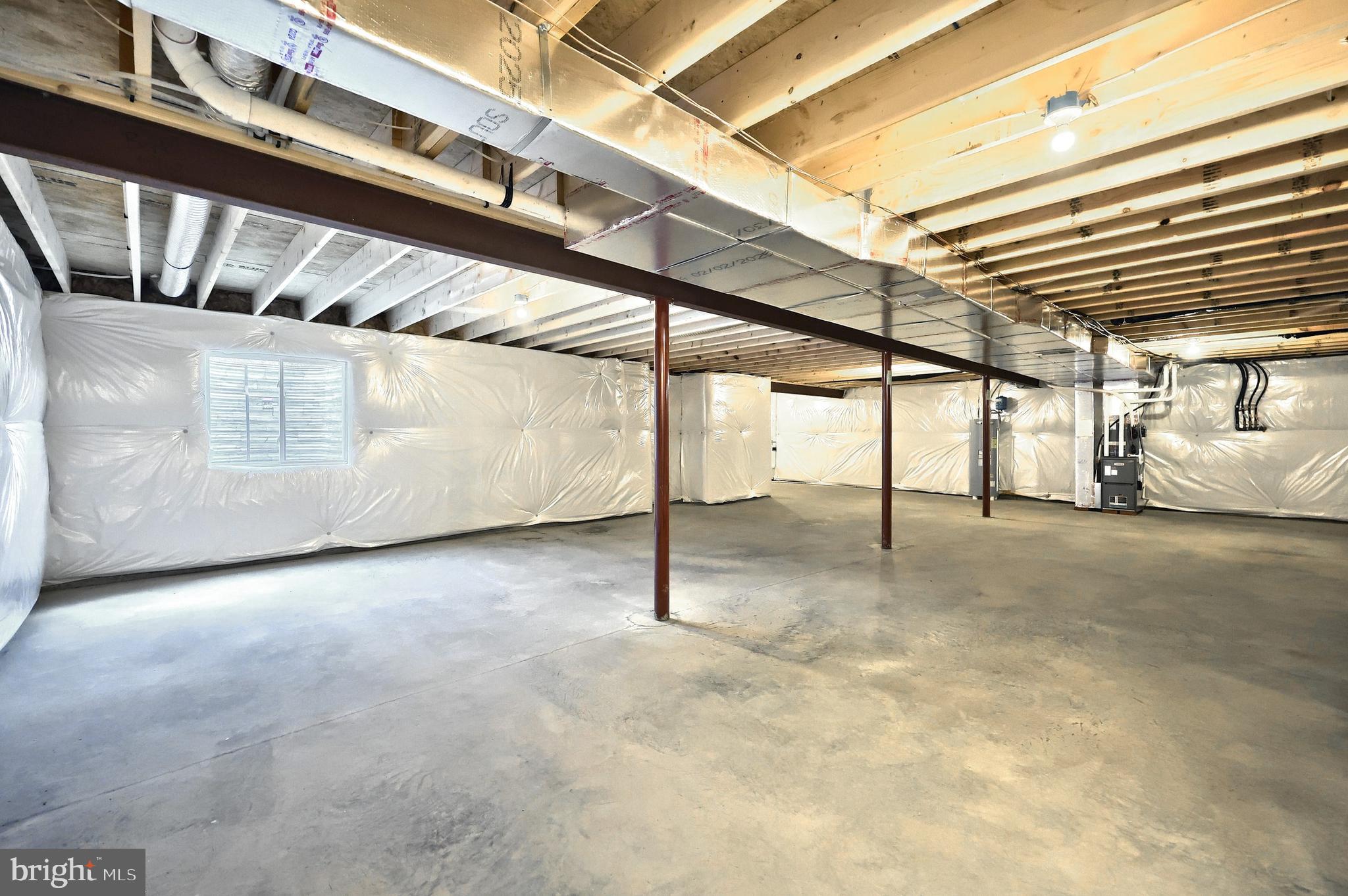 THE FIELDS AT HAMPTON HEIGHTS - Residential