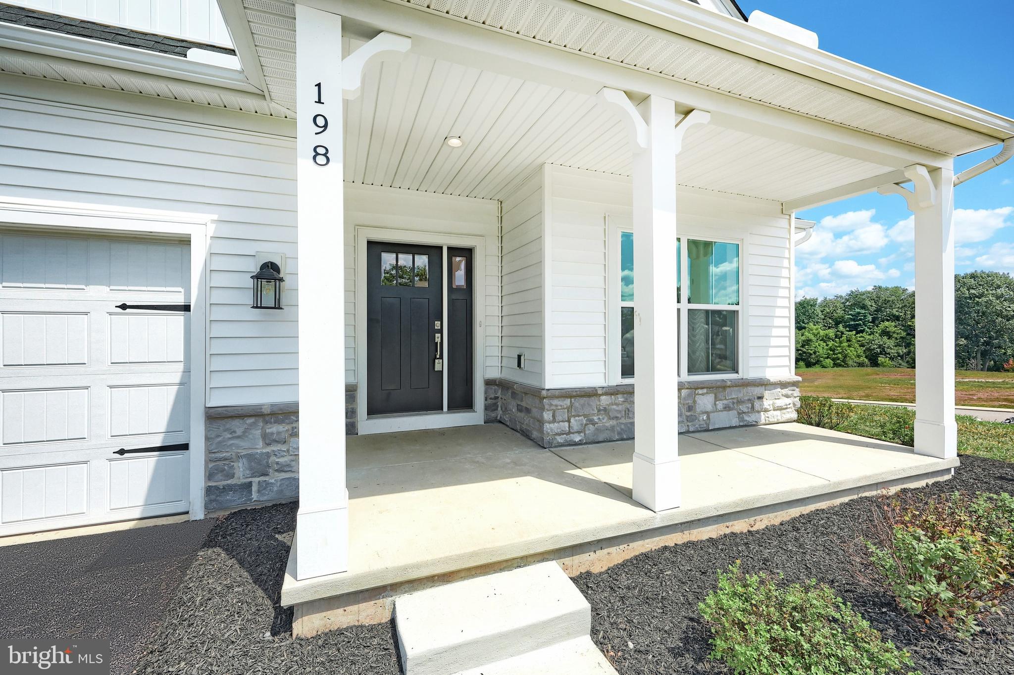 THE FIELDS AT HAMPTON HEIGHTS - Residential