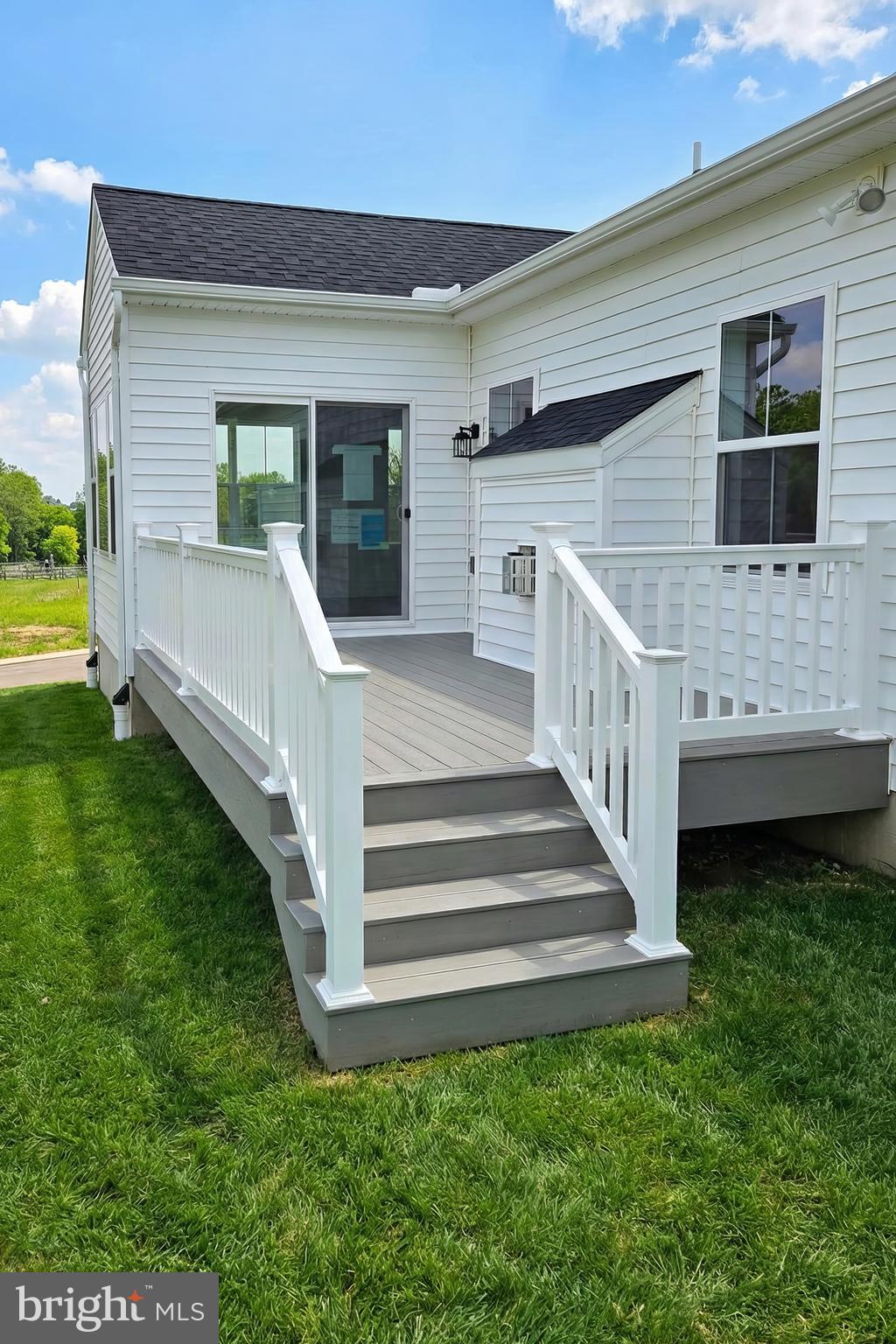 THE FIELDS AT HAMPTON HEIGHTS - Residential