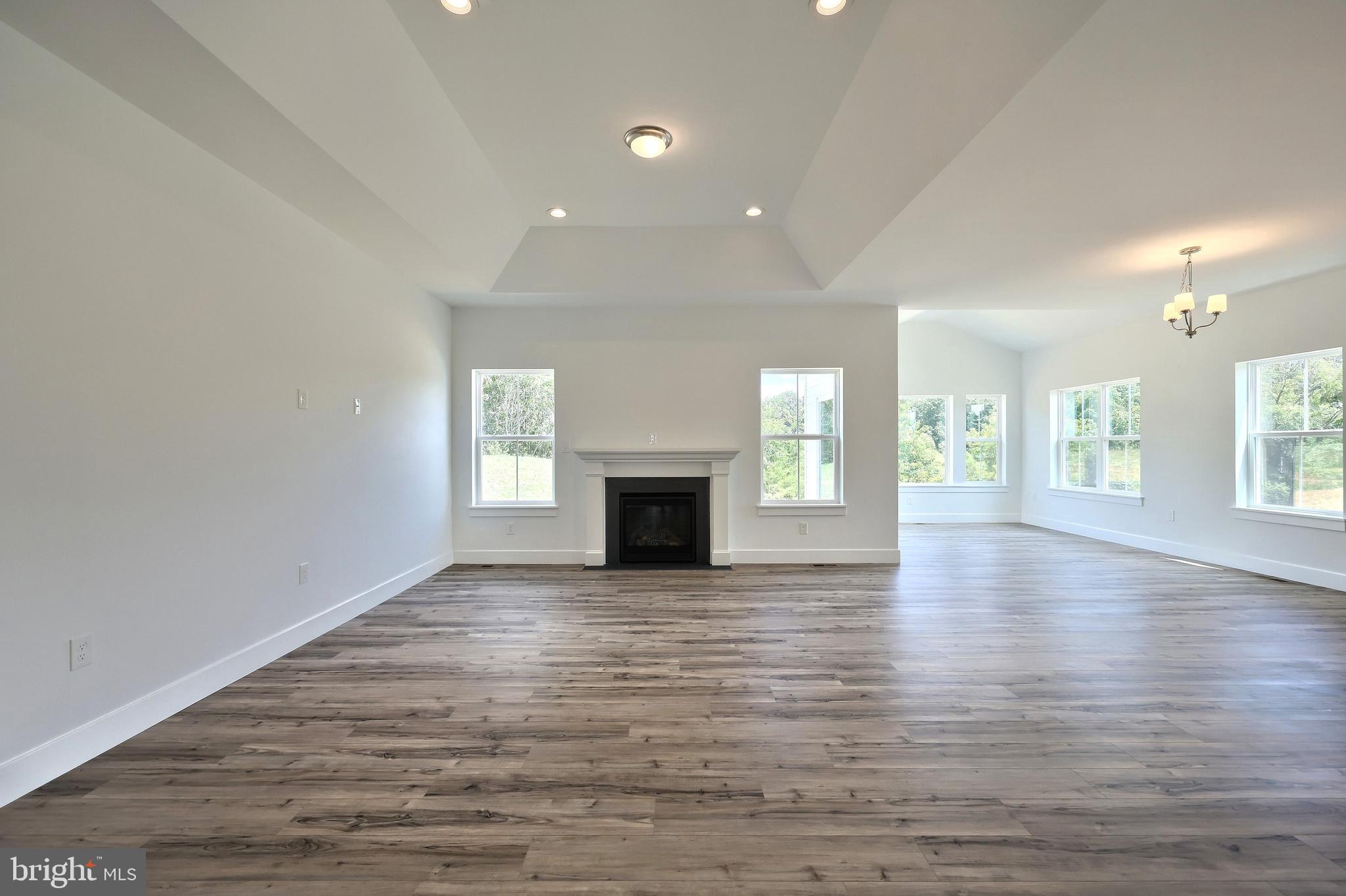 THE FIELDS AT HAMPTON HEIGHTS - Residential