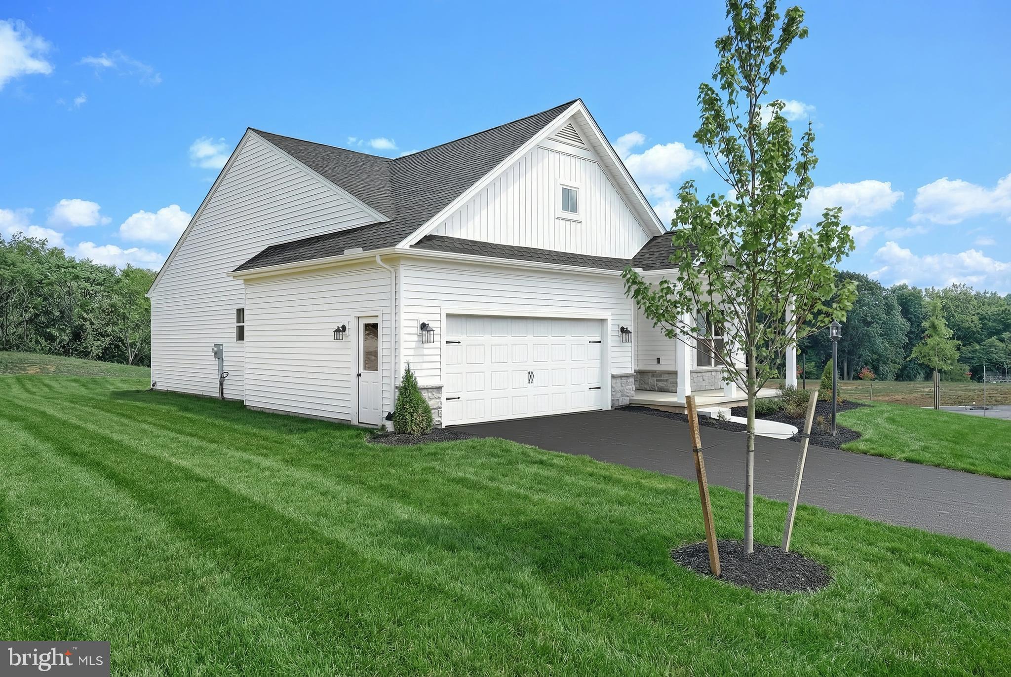 THE FIELDS AT HAMPTON HEIGHTS - Residential