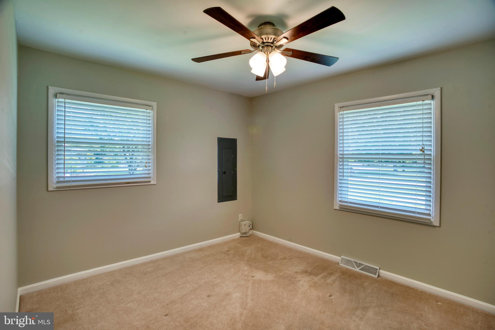 TURKEY HILL SUB - Residential