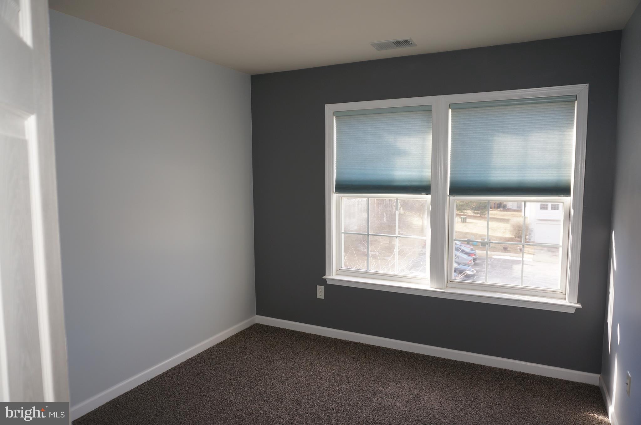 WHISPERING RIDGE - Residential