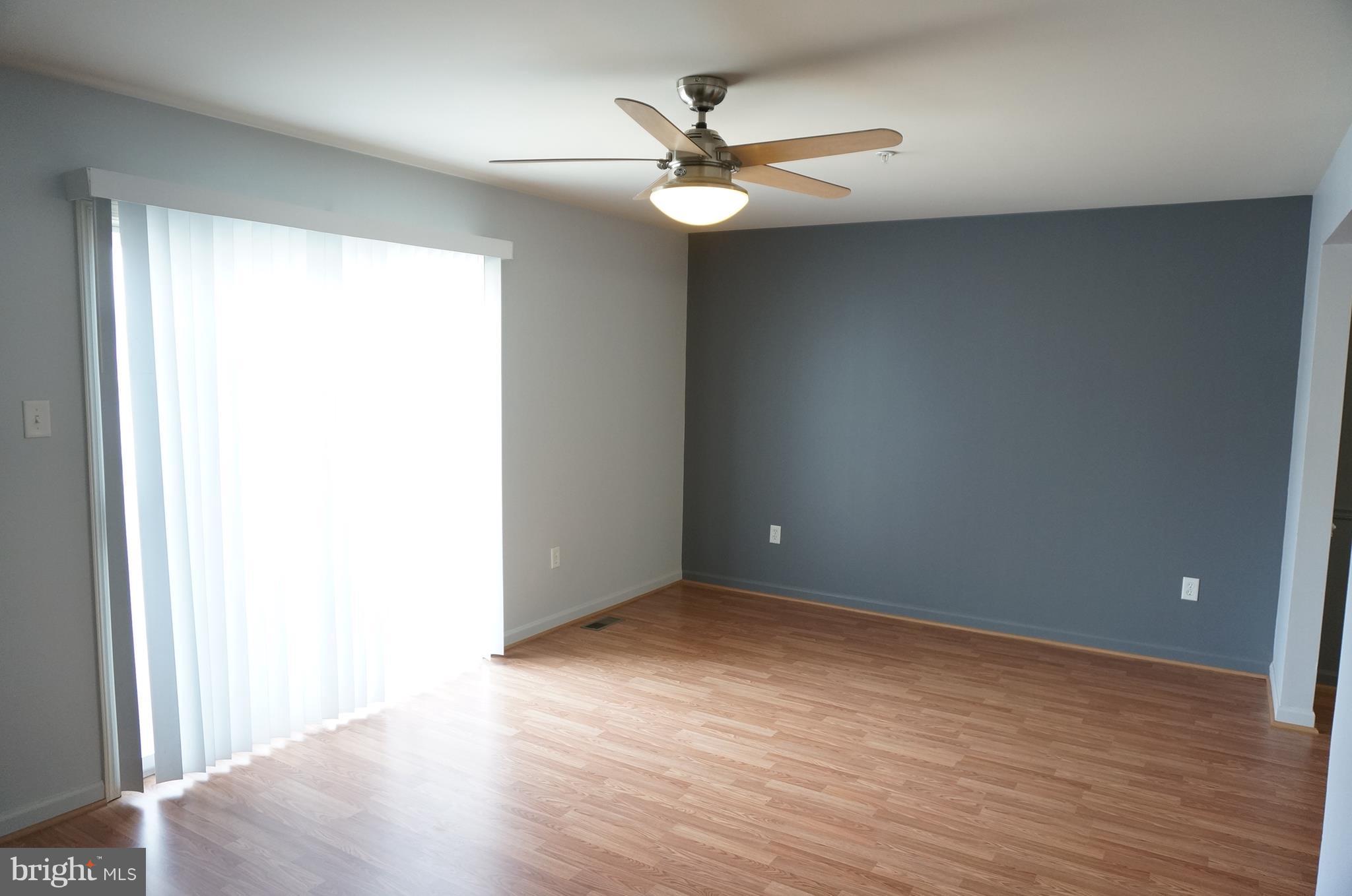 WHISPERING RIDGE - Residential