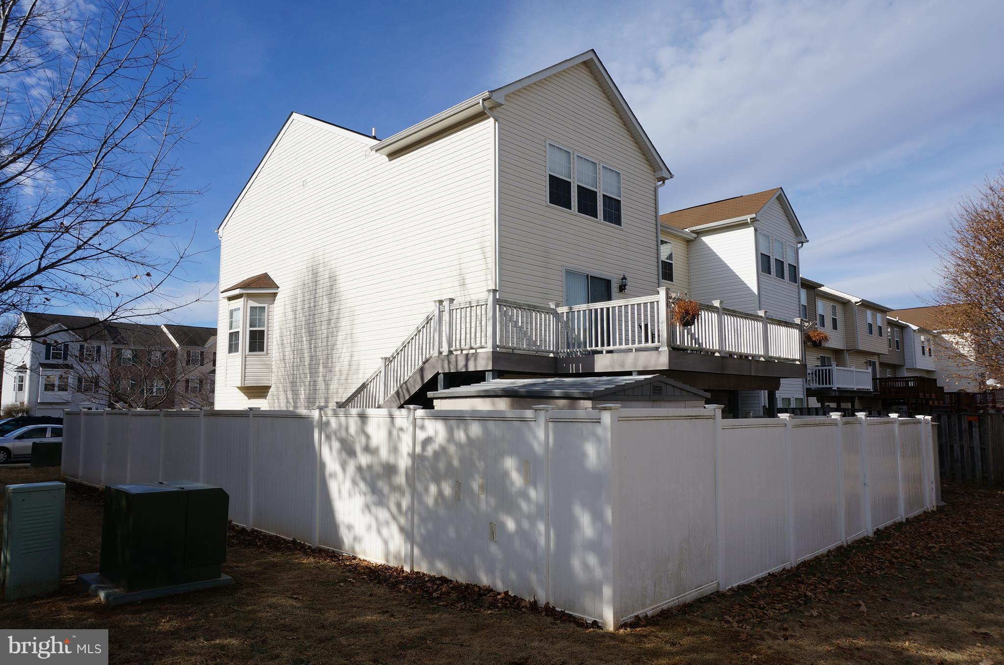 WHISPERING RIDGE - Residential