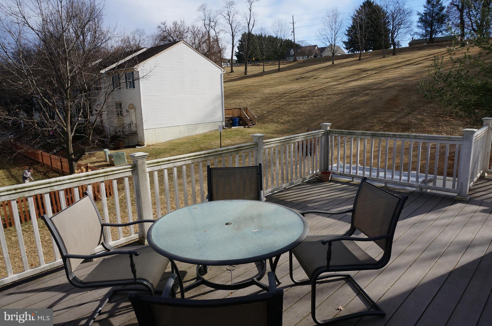 WHISPERING RIDGE - Residential