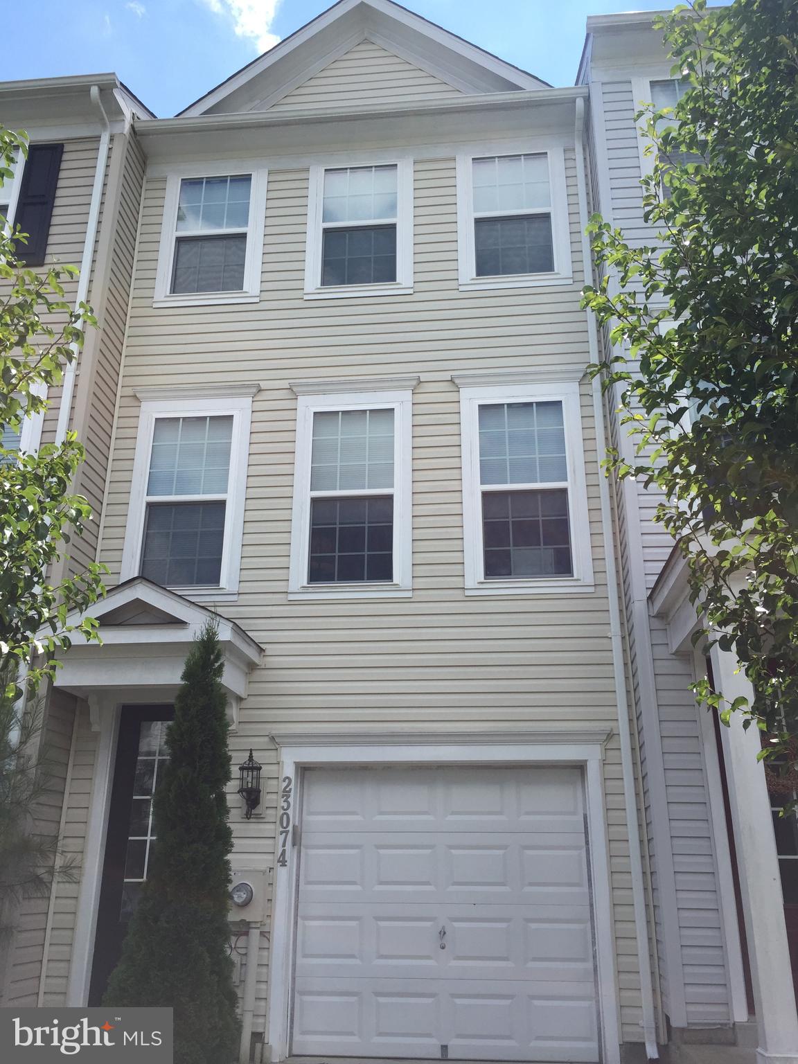 PRIMROSE PARK AT WILDEWOOD - Residential Lease