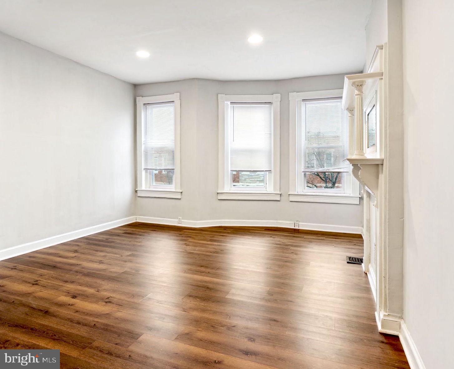 MONDAWMIN - Residential