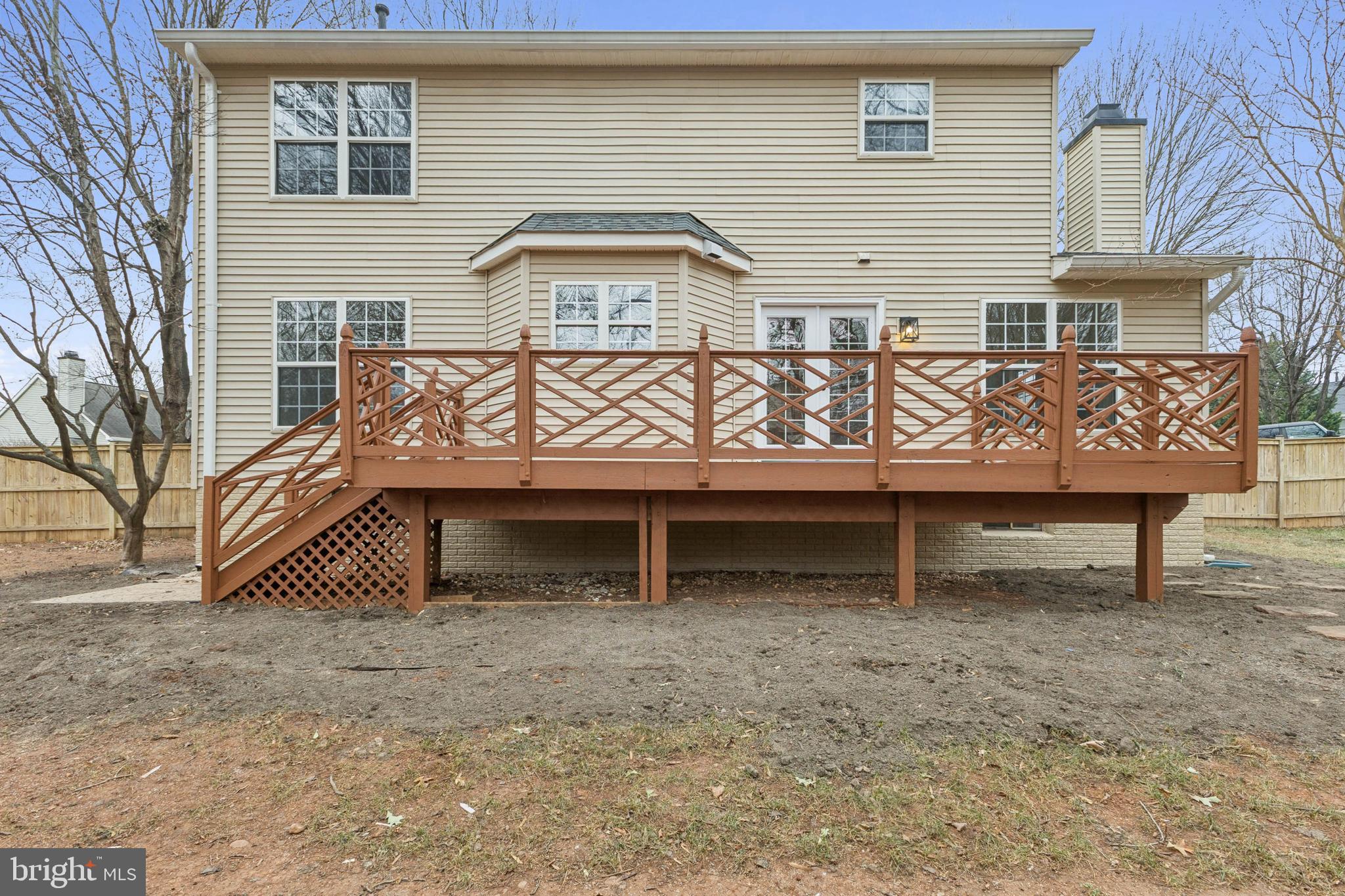 MANORS OF LEESBURG - Residential