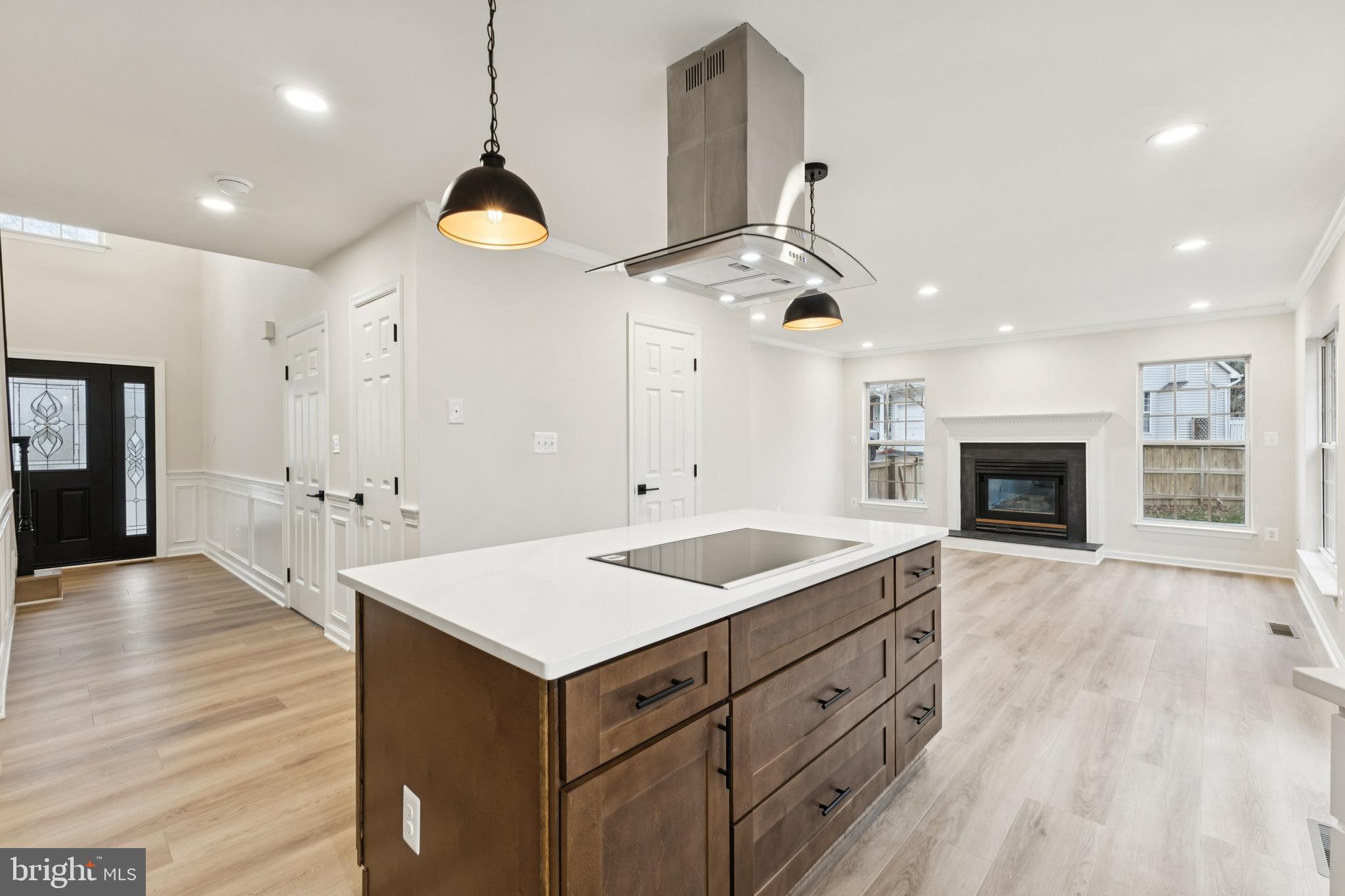 MANORS OF LEESBURG - Residential