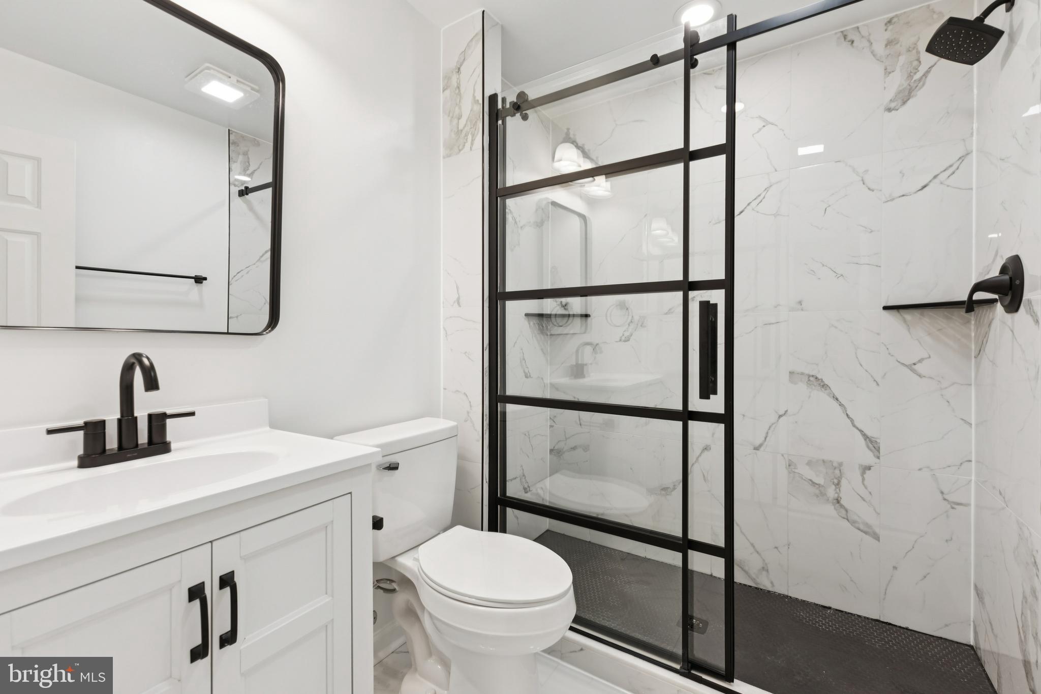 MANORS OF LEESBURG - Residential