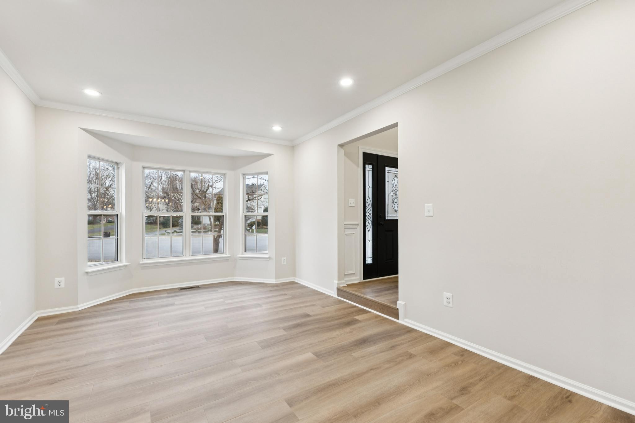 MANORS OF LEESBURG - Residential