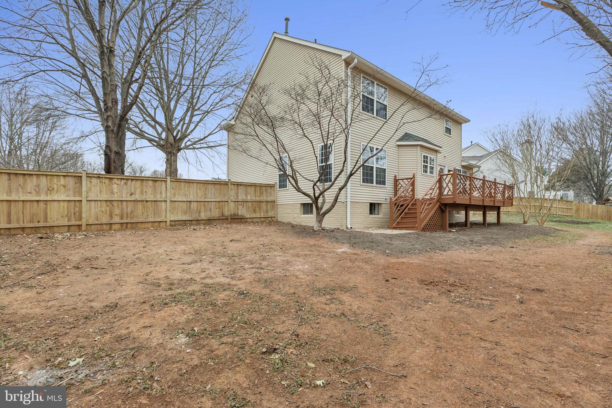 MANORS OF LEESBURG - Residential