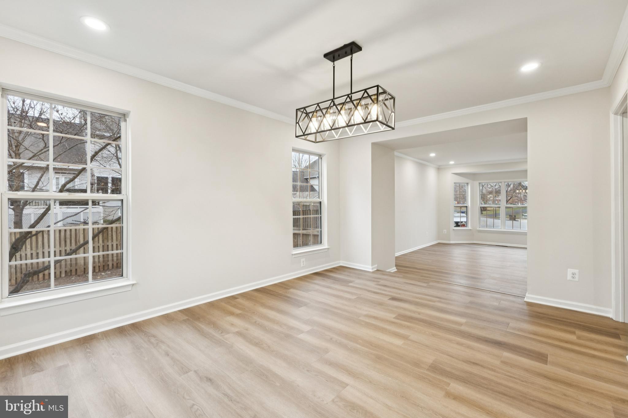 MANORS OF LEESBURG - Residential