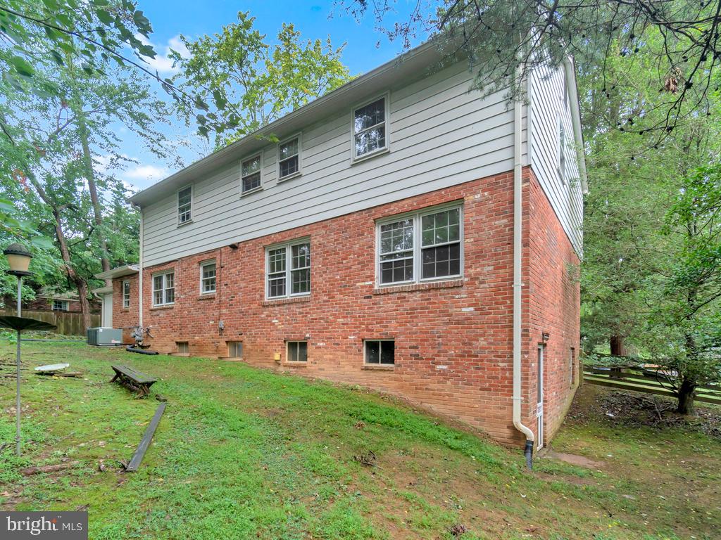 AYRHILL ESTATES - Residential