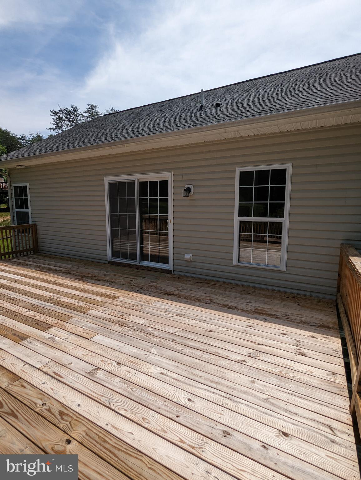 WYNDEMERE - Residential Lease