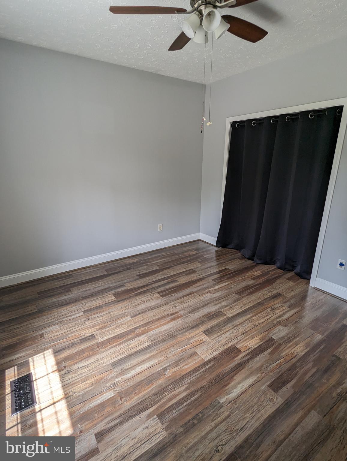 WYNDEMERE - Residential Lease