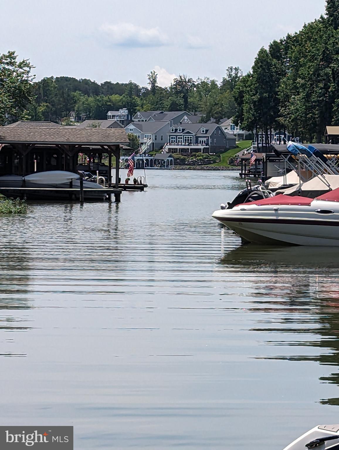 WYNDEMERE - Residential Lease