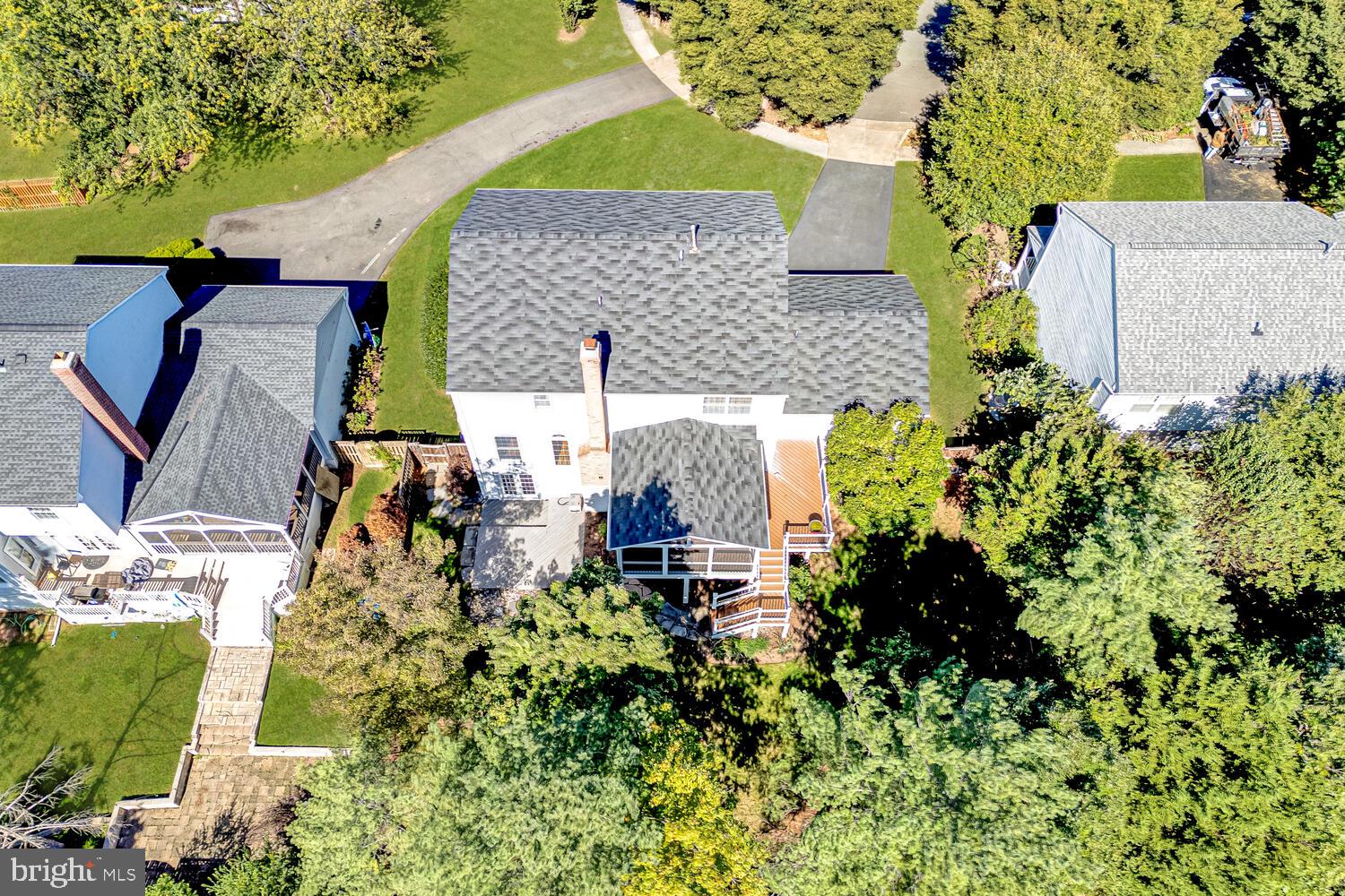 POTOMAC CROSSING - Residential