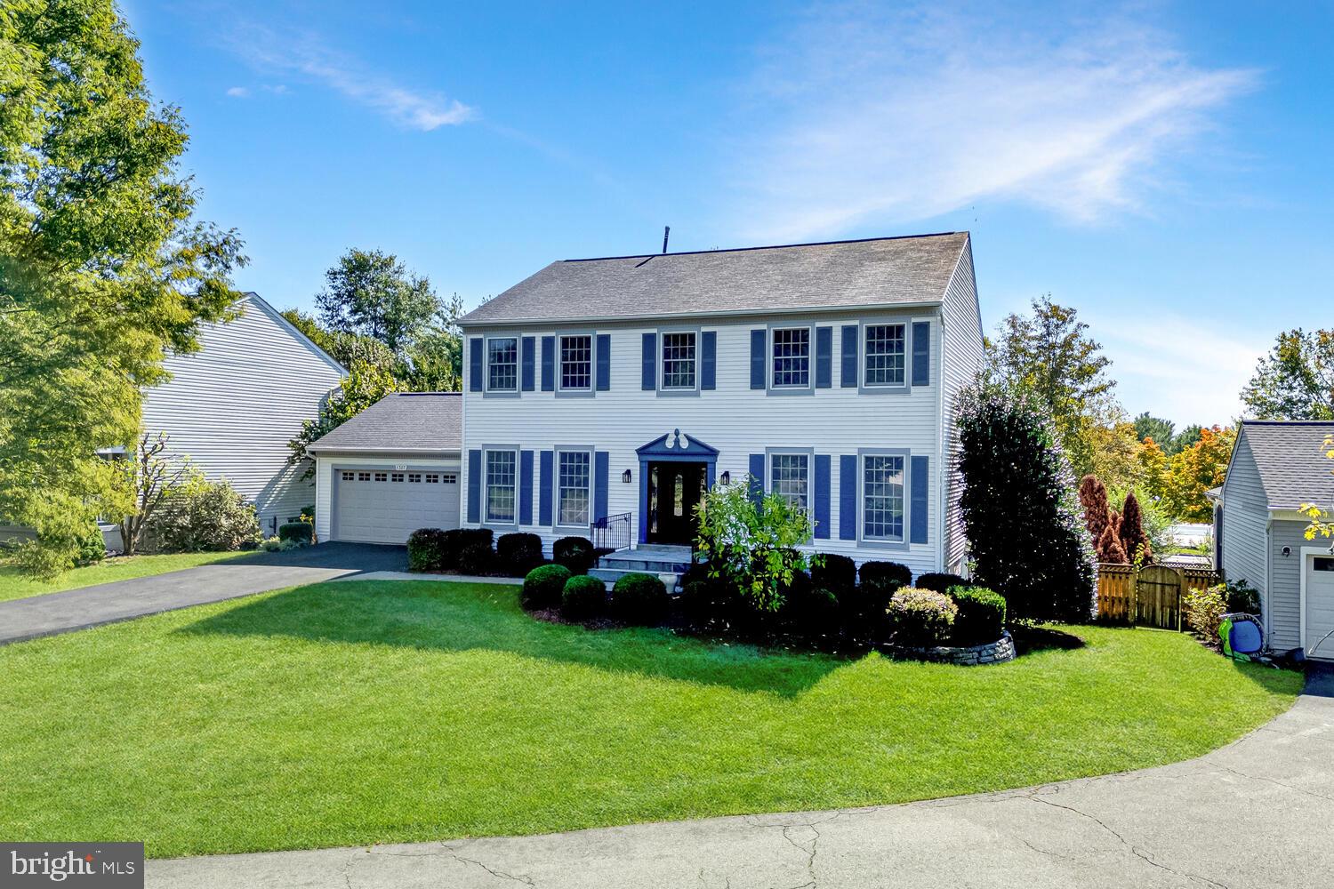 POTOMAC CROSSING - Residential