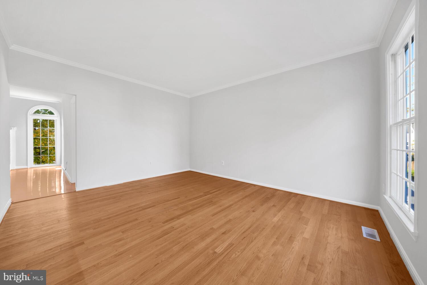 POTOMAC CROSSING - Residential