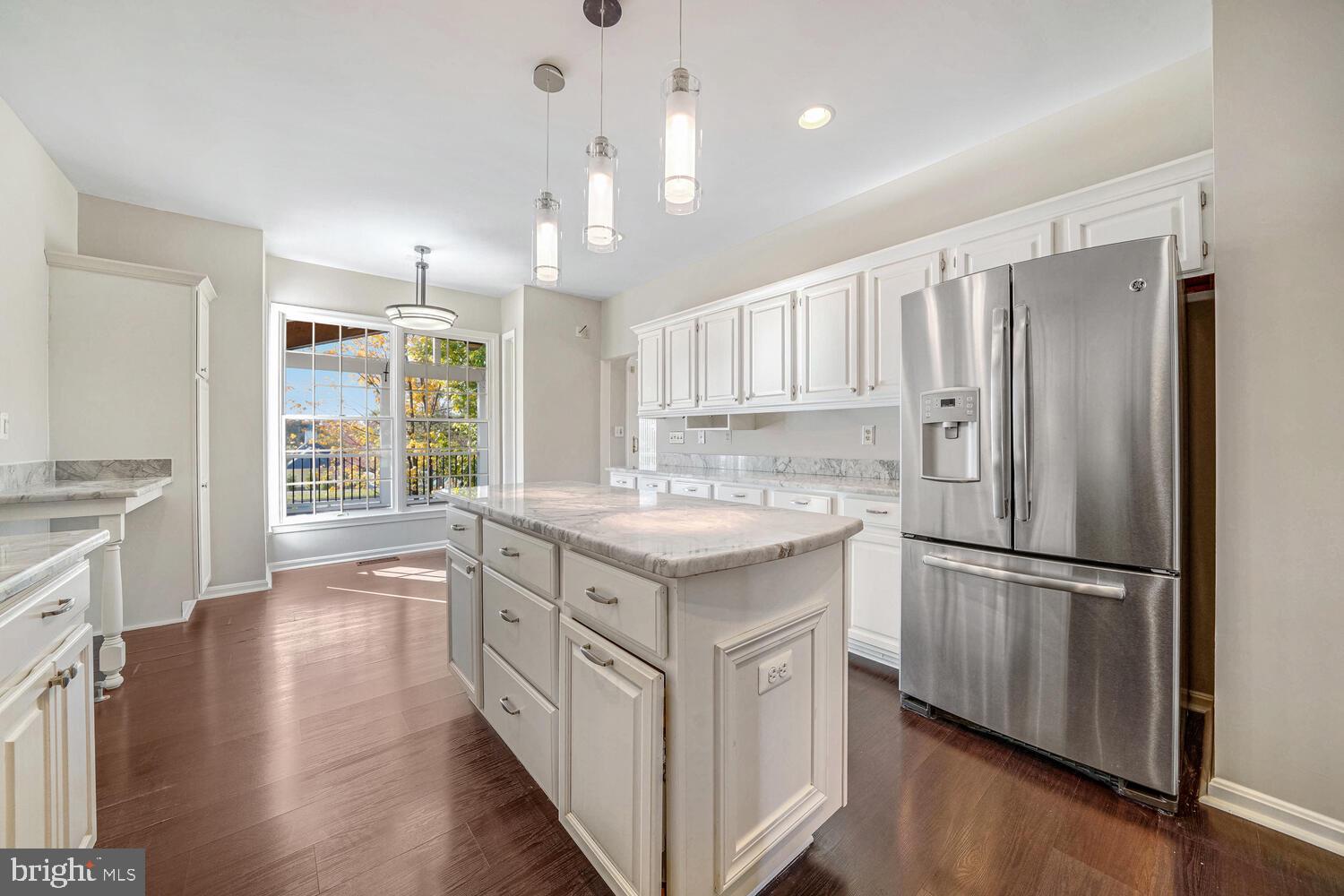 POTOMAC CROSSING - Residential