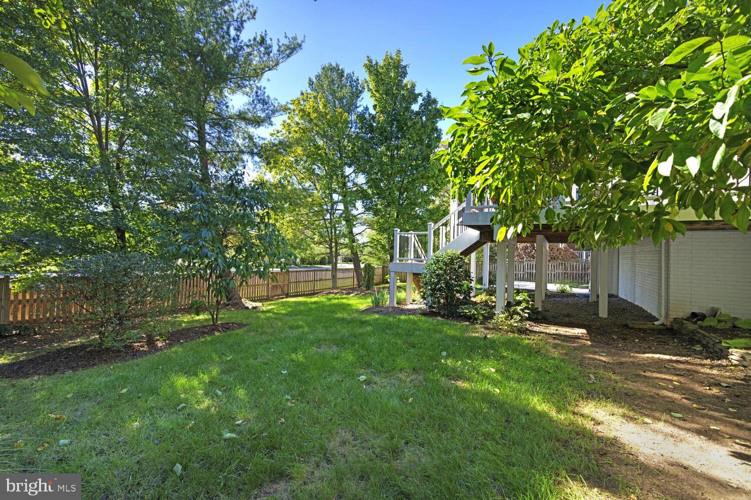 POTOMAC CROSSING - Residential