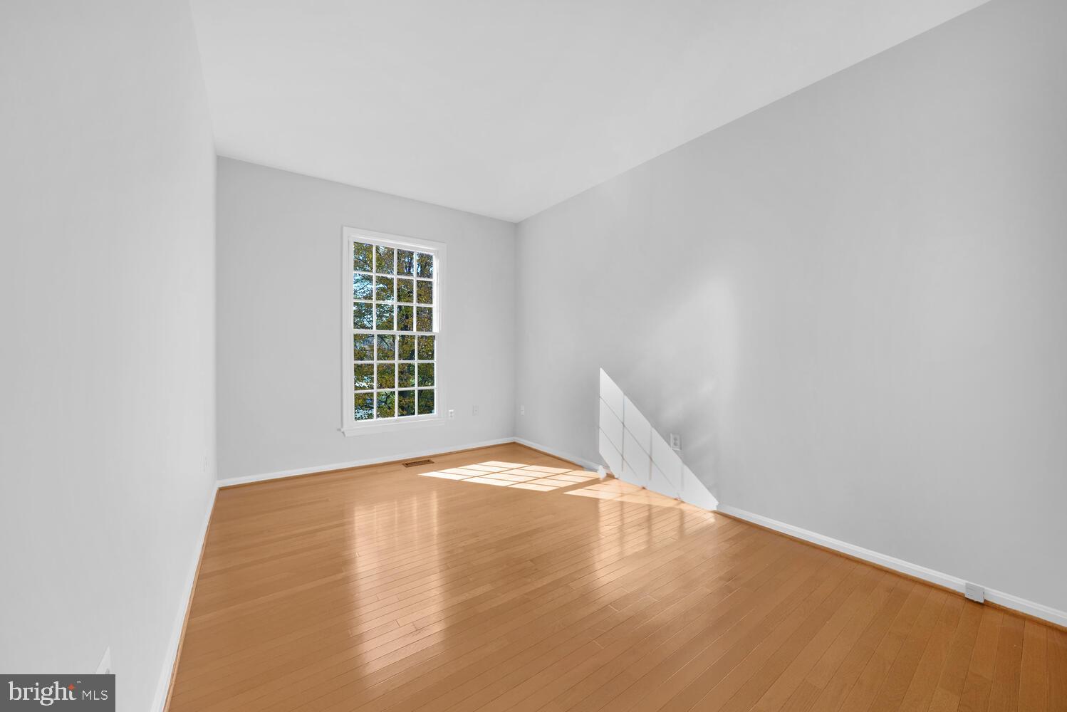 POTOMAC CROSSING - Residential