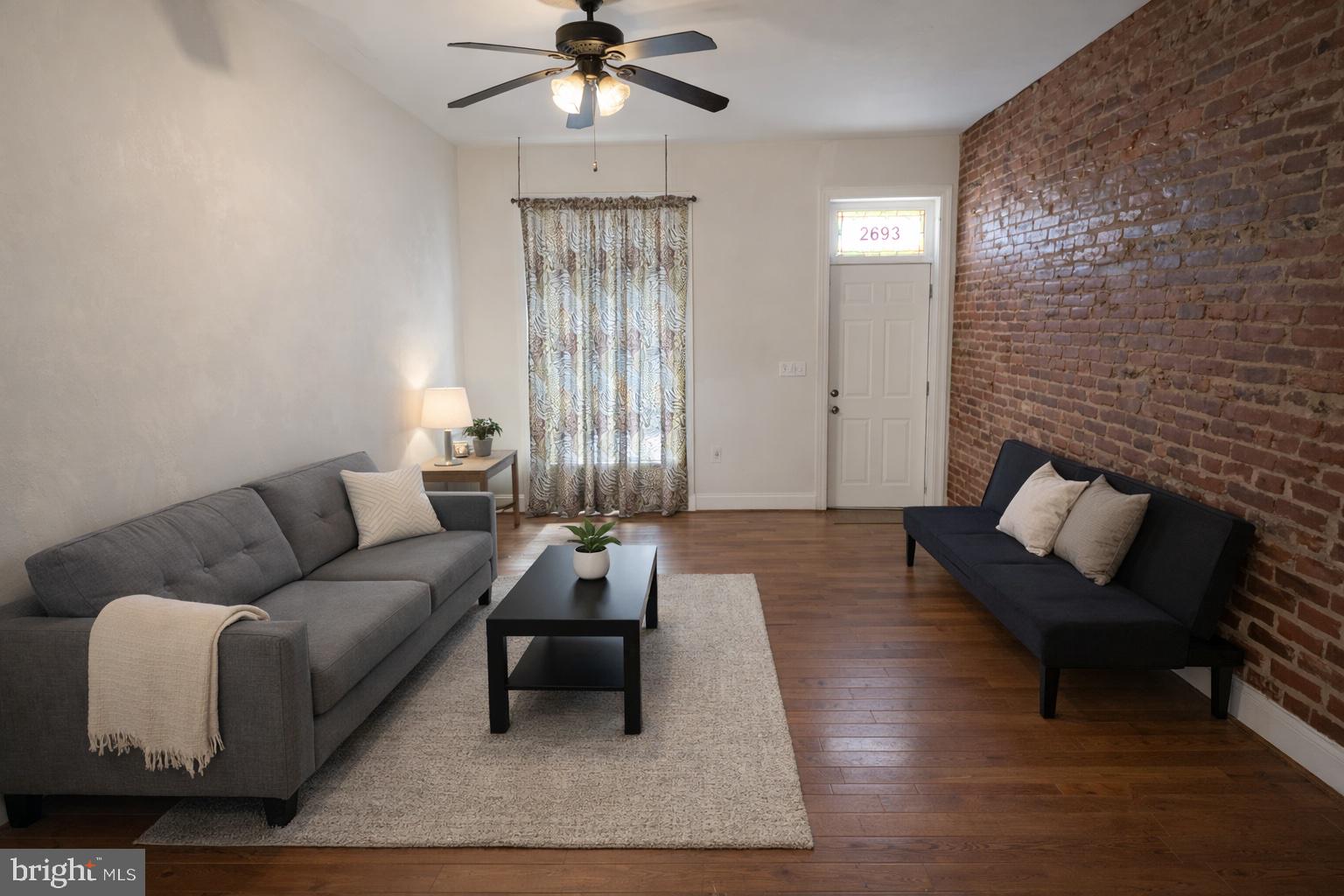 MILL HILL - Residential