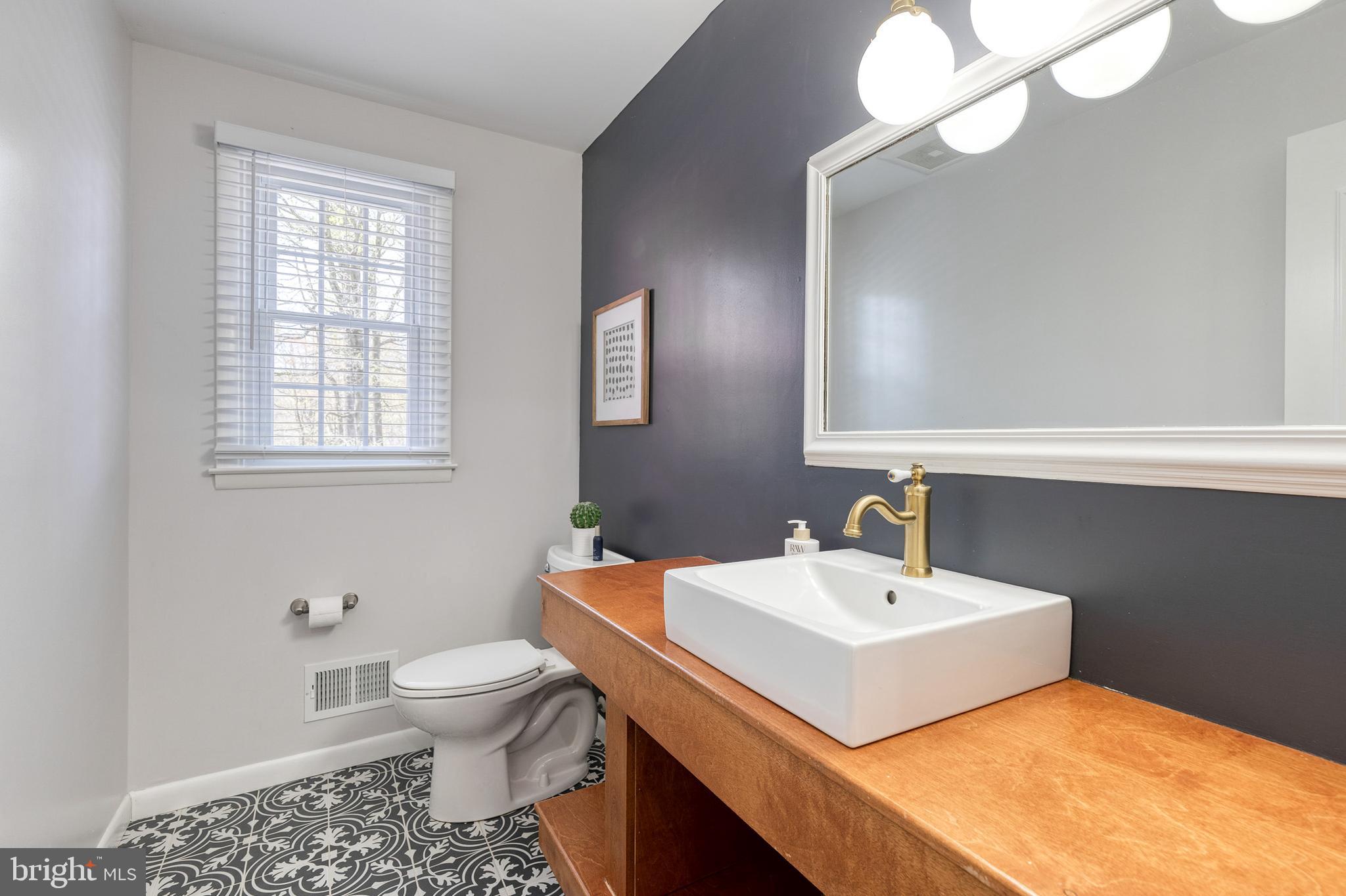 HAMPTON - Residential