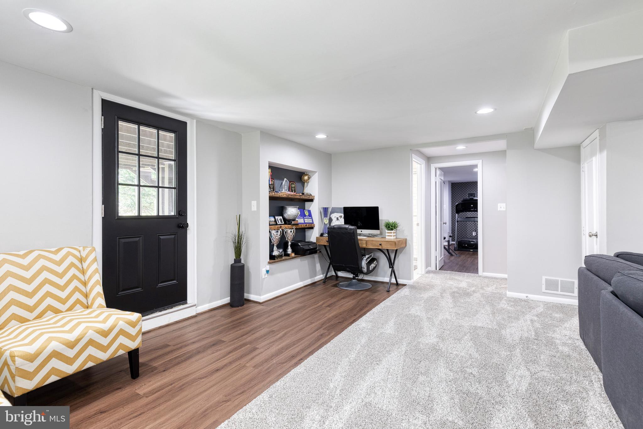 HAMPTON - Residential