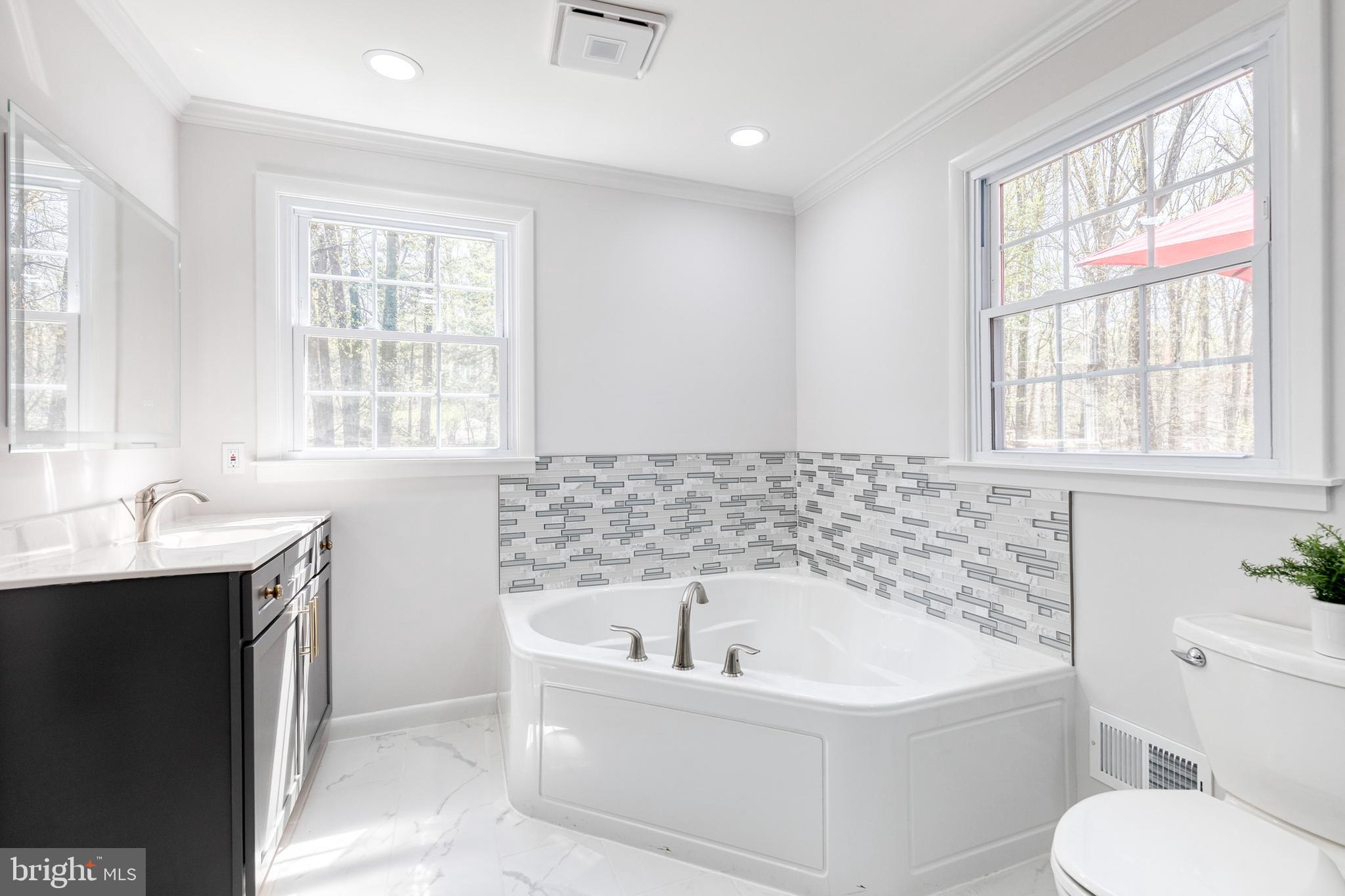 HAMPTON - Residential