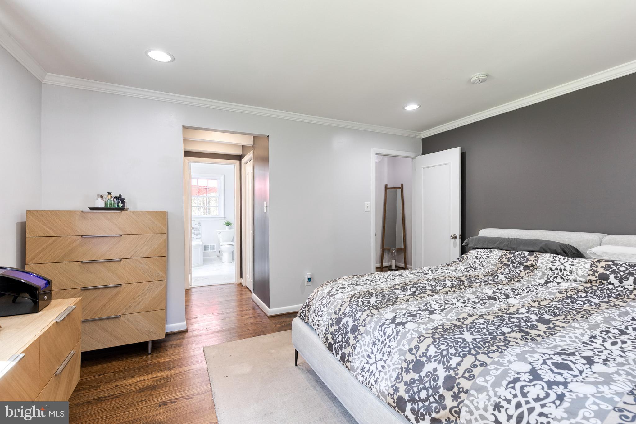 HAMPTON - Residential