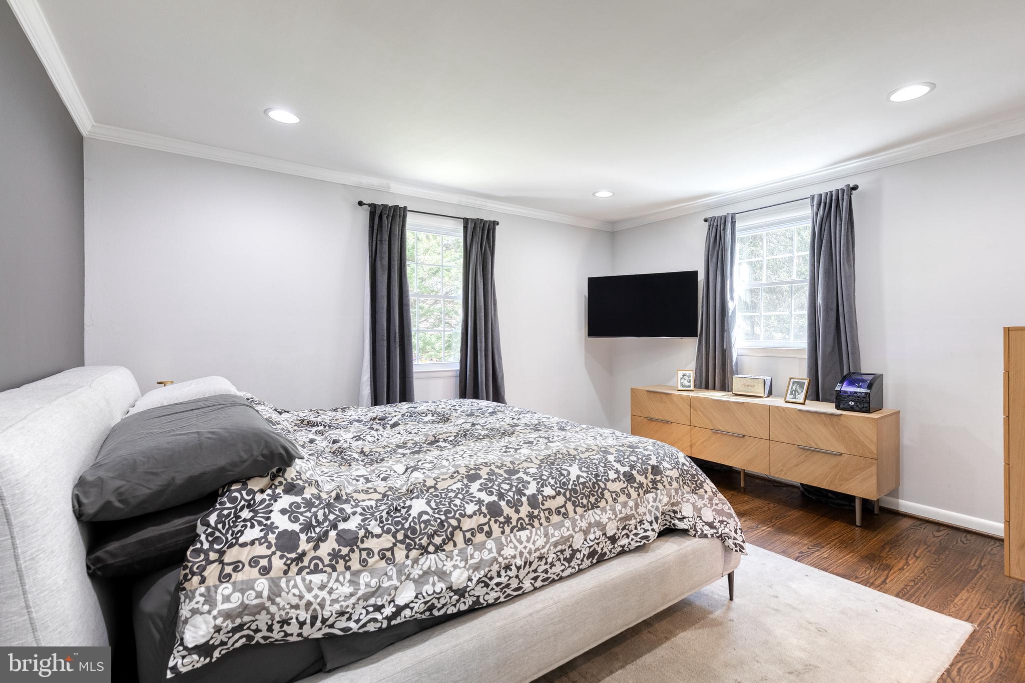 HAMPTON - Residential