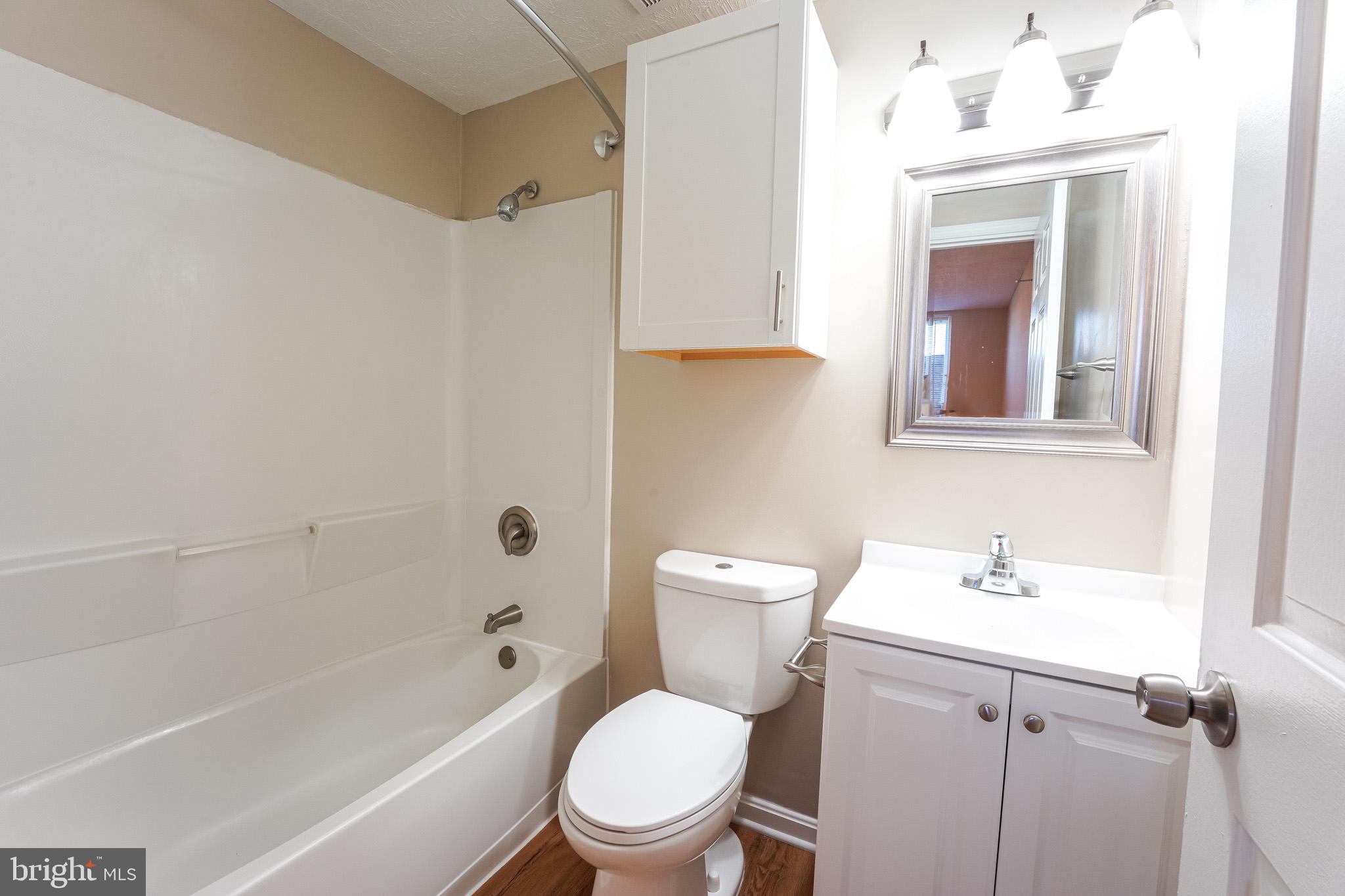 SHAWNEE HEIGHTS - Residential Lease