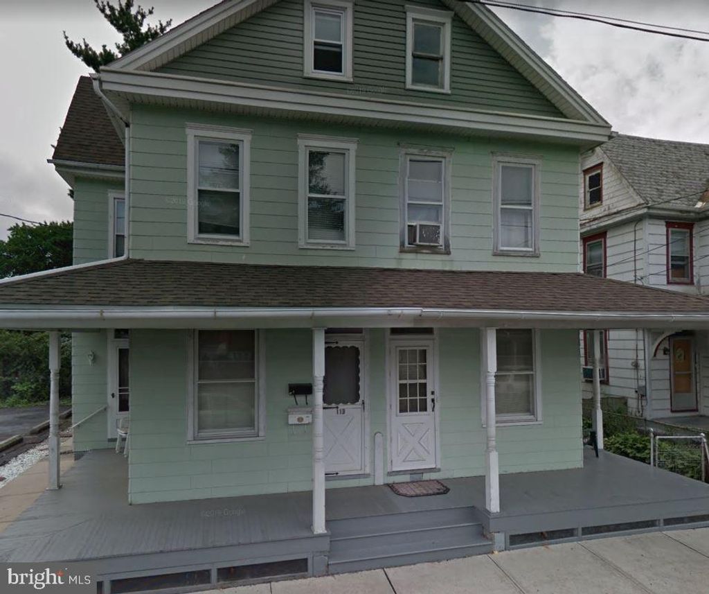 Photo of 113 W FERDINAND ST, MANHEIM, PA 17545 (MLS # PALA2026144)