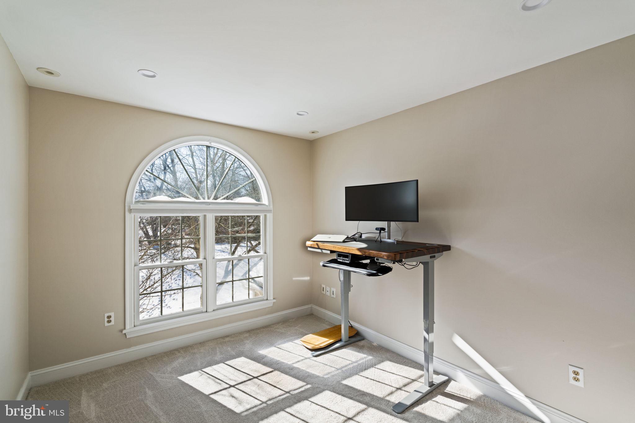 VALLEY VIEW ESTS - Residential