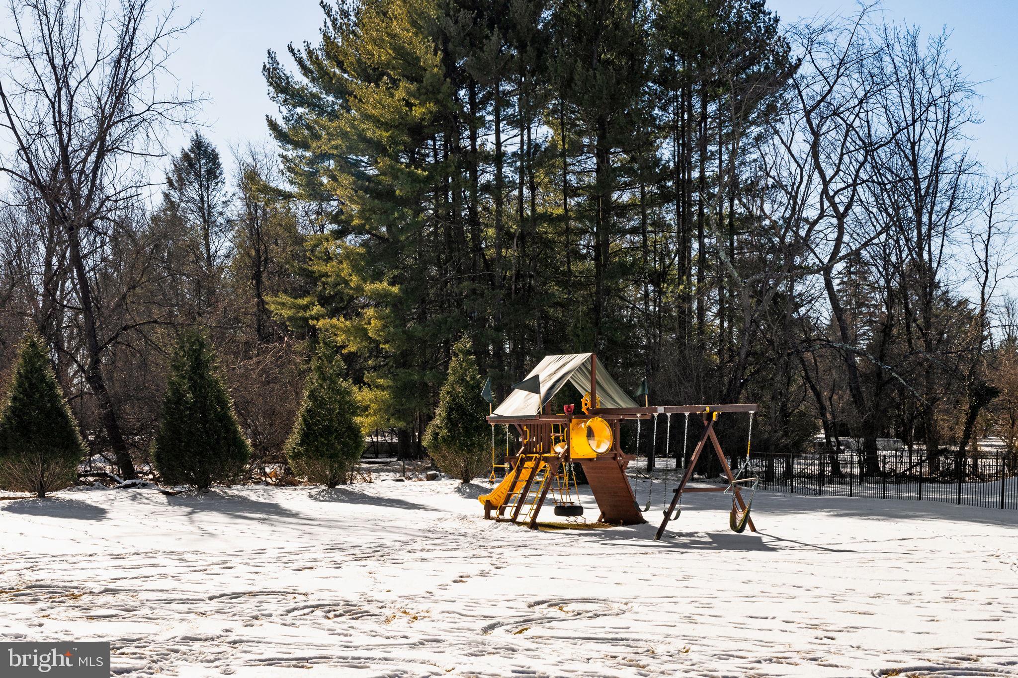 VALLEY VIEW ESTS - Residential