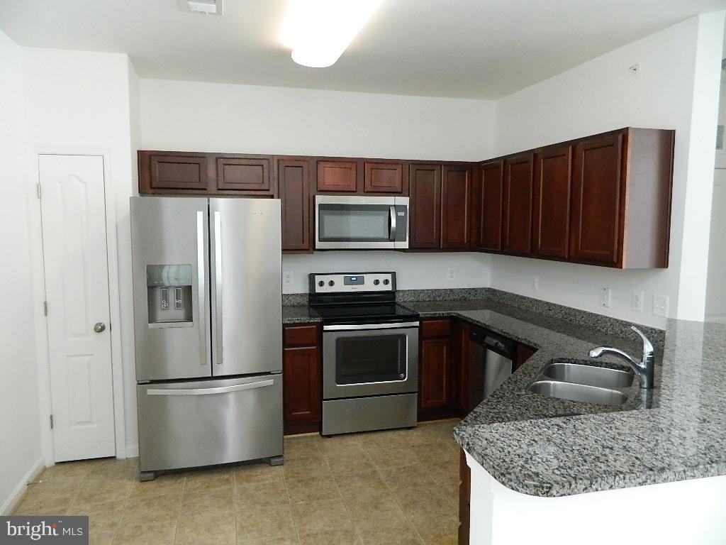 23540 F D R BOULEVARD 405