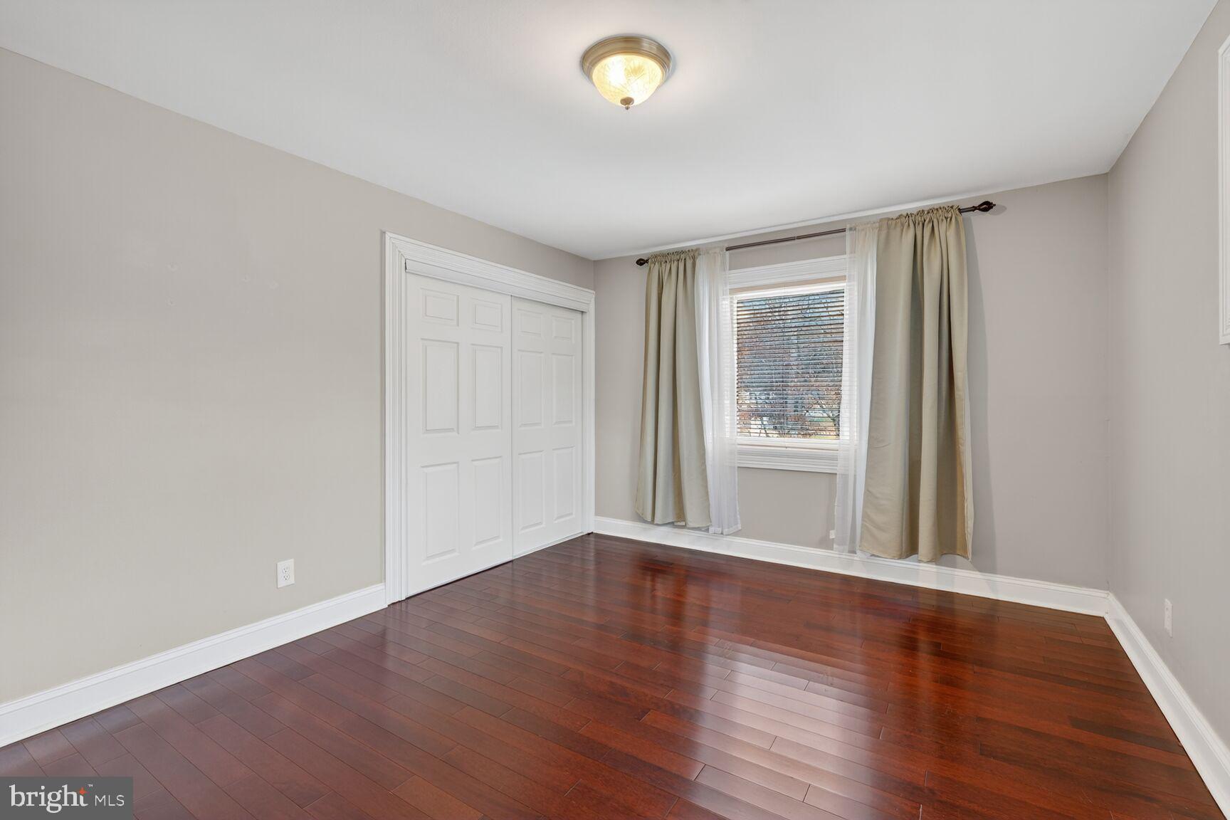 SPRINGFIELD - Residential