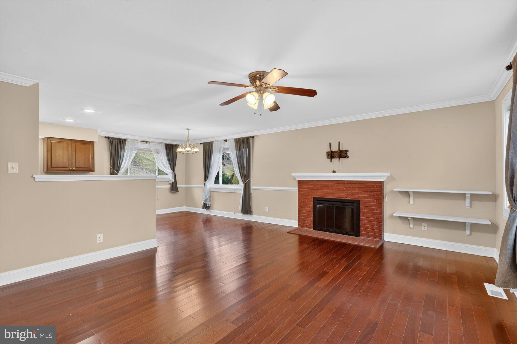 SPRINGFIELD - Residential