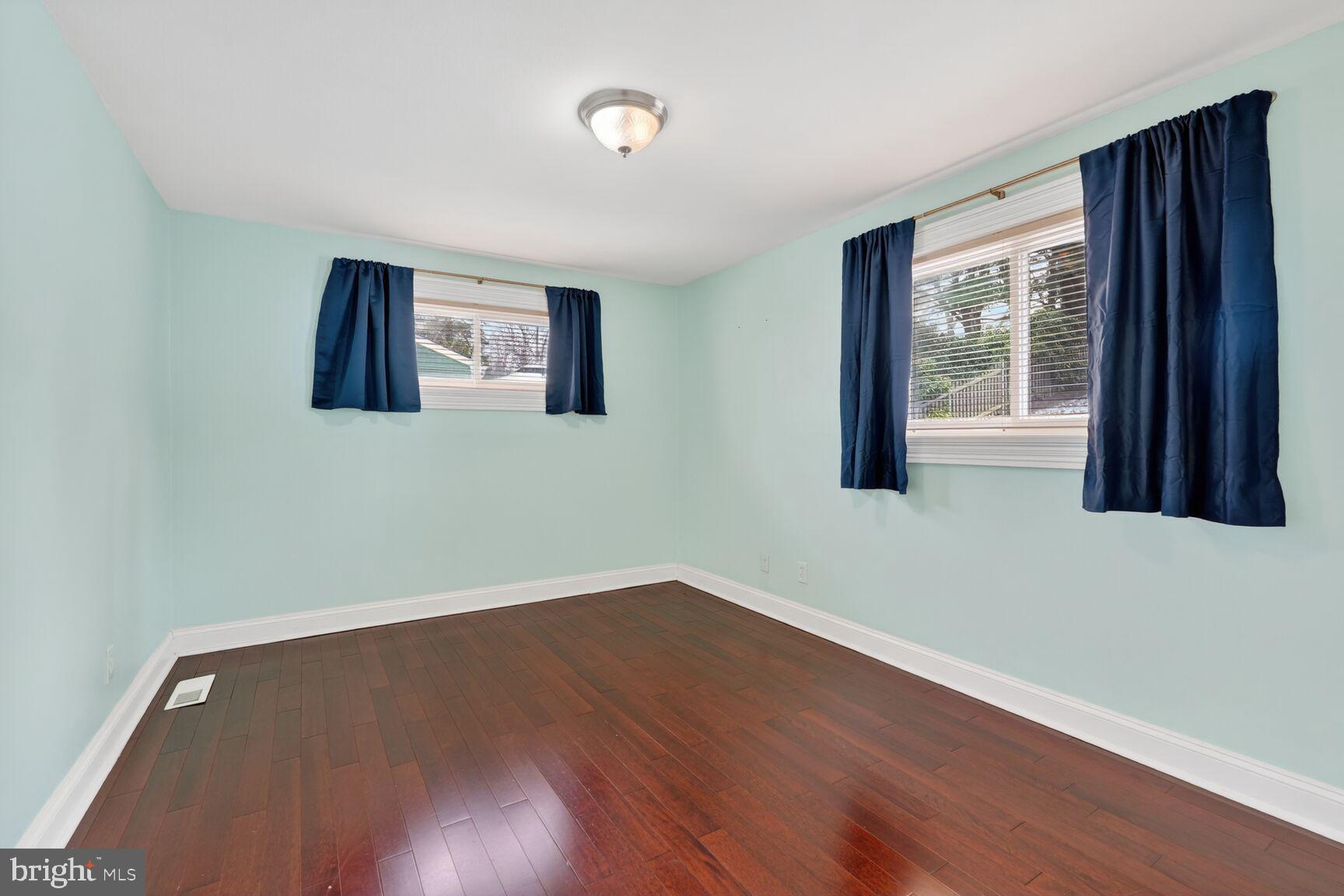 SPRINGFIELD - Residential